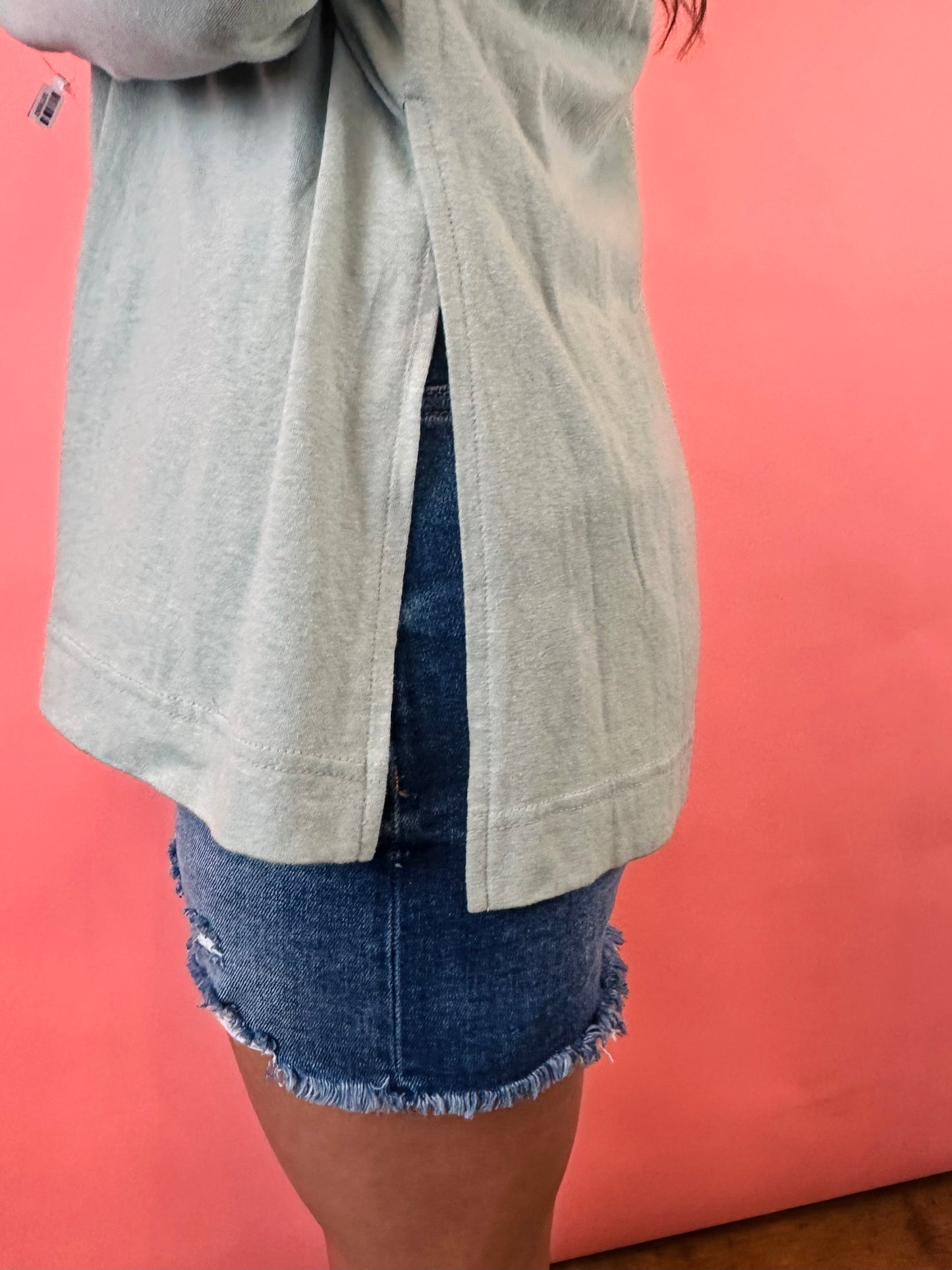 SAGE JESUS LOVES YOU LONGSLEEVE