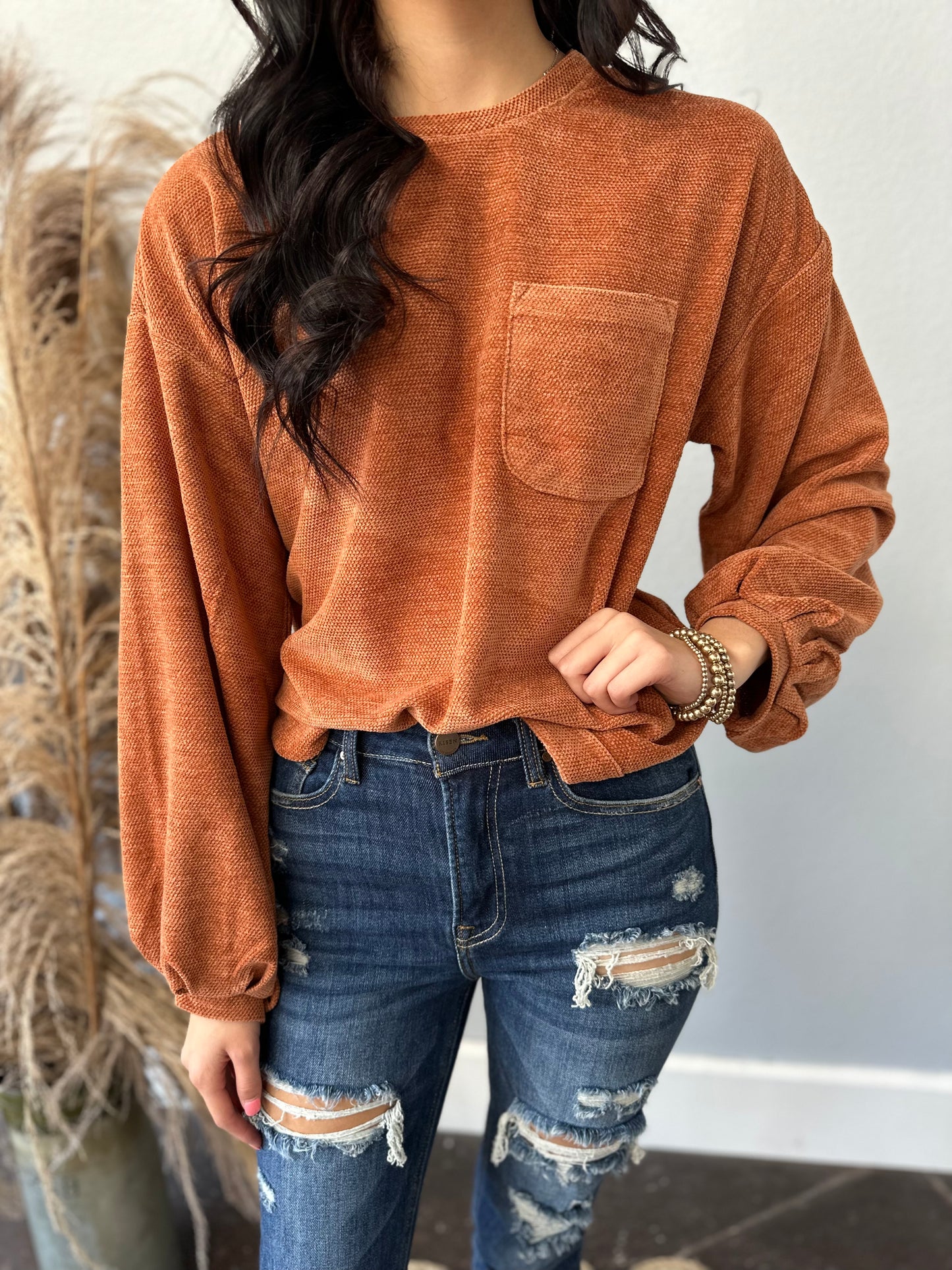 RUST TEXTURED VELOUR TOP