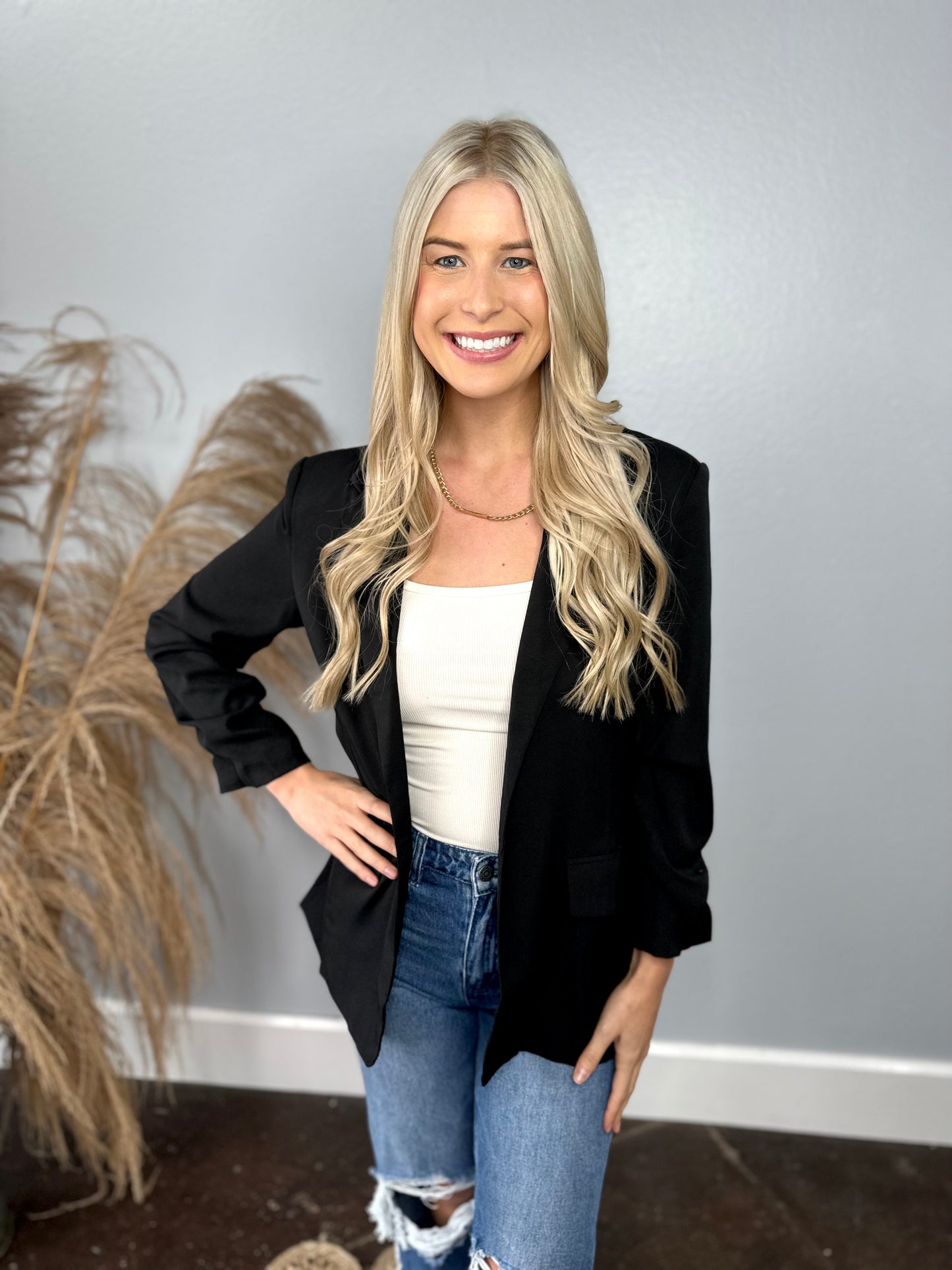 BLACK BLAZER