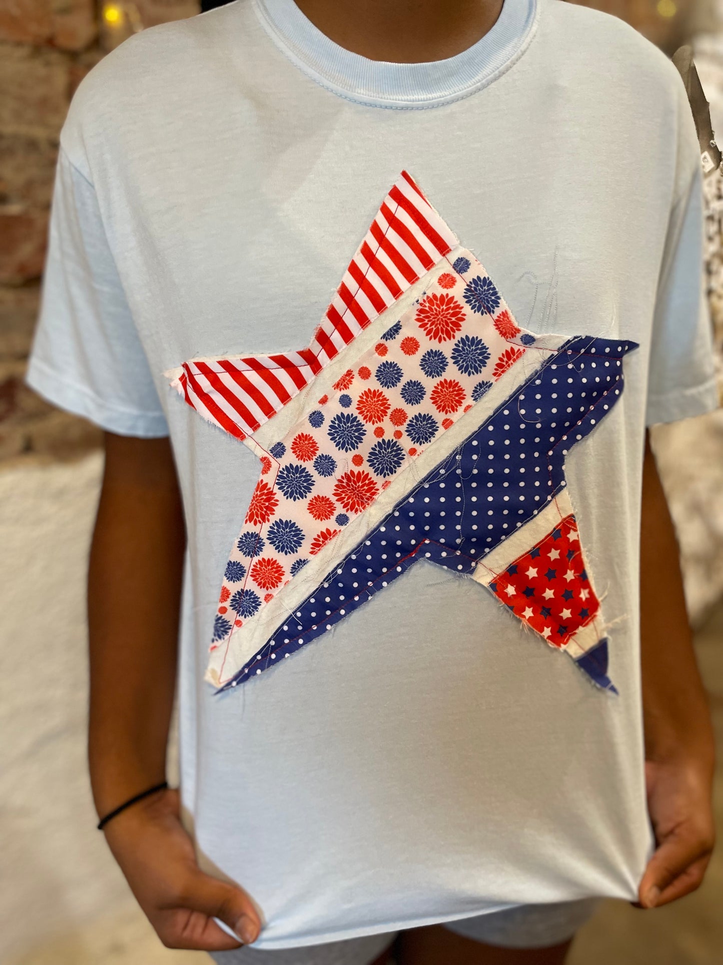 WHITE PATRIOTIC STAR TEE