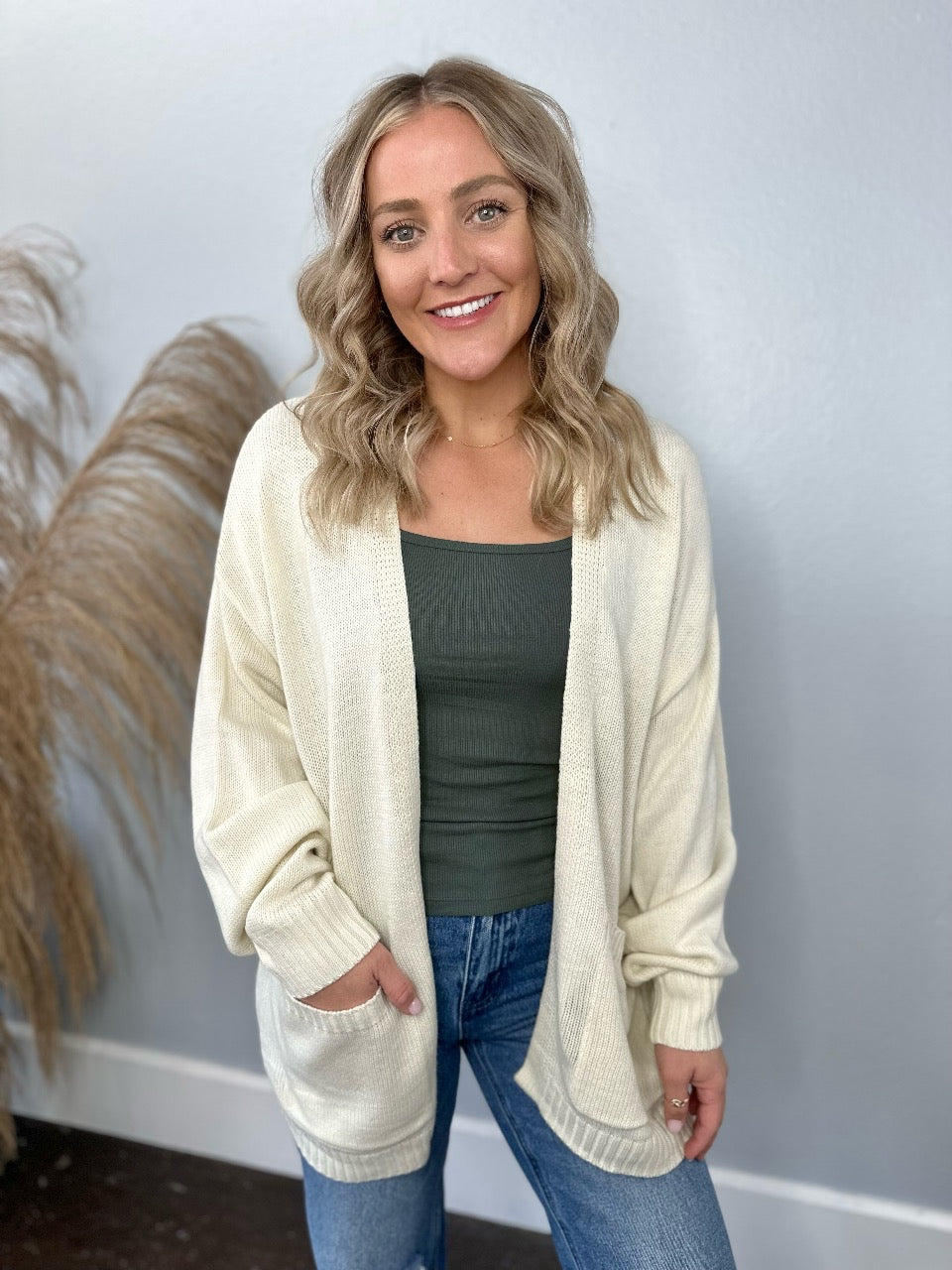 CREAM OPEN FRONT SWEATER CARDIGAN