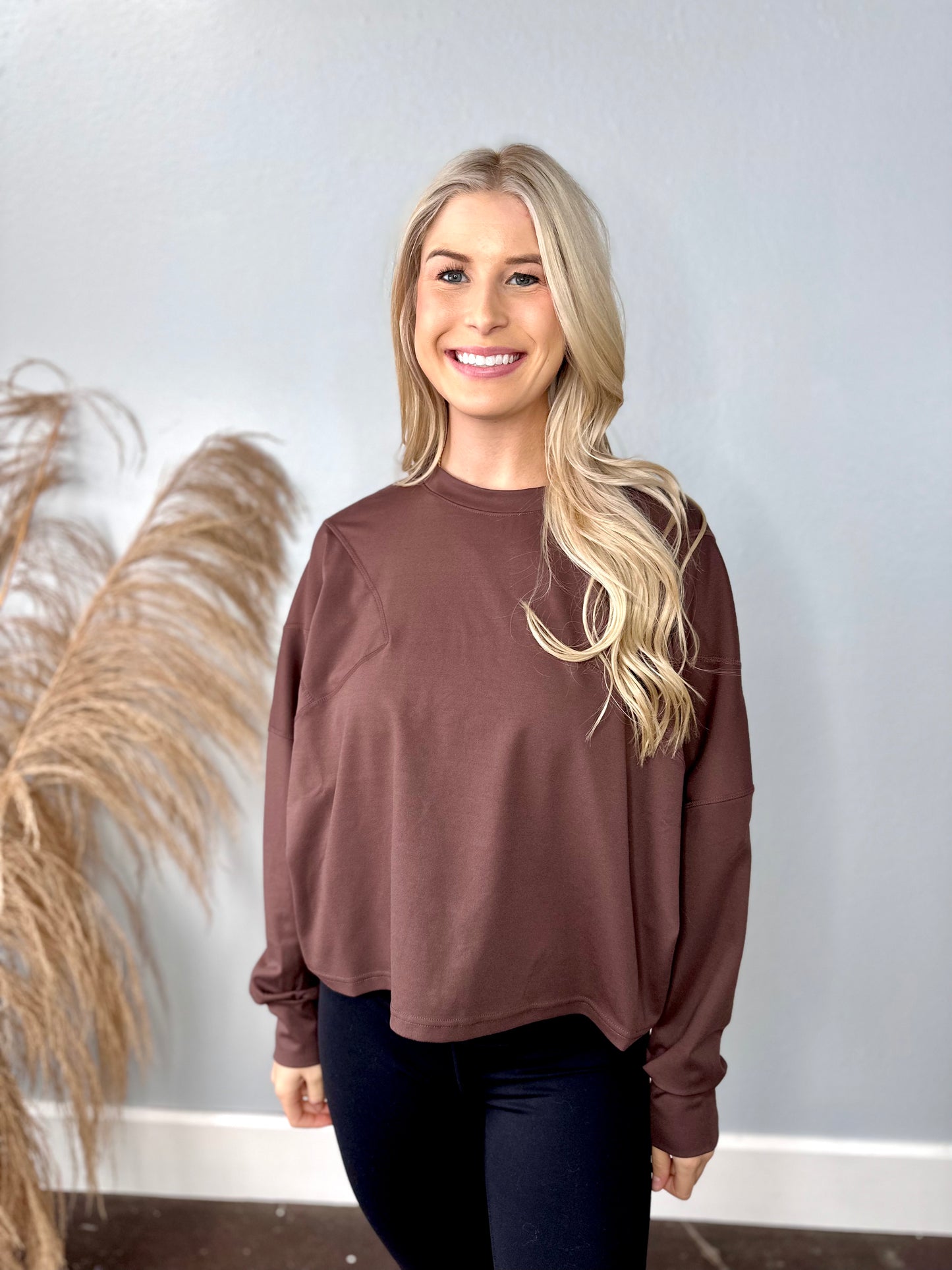 BROWN BOXY LONG SLEEVE TOP