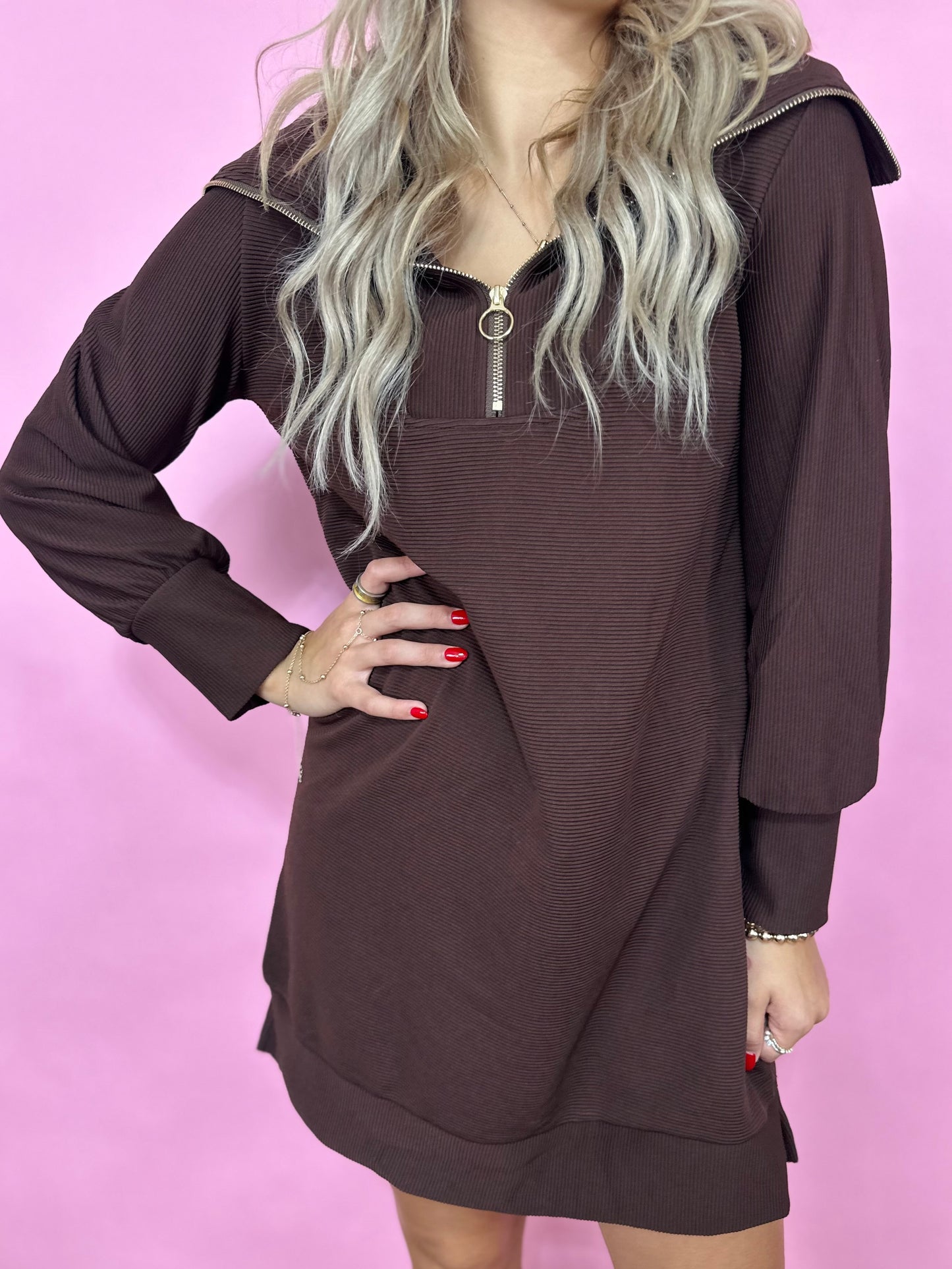 BROWN RIBBED ZIPPER DRESS