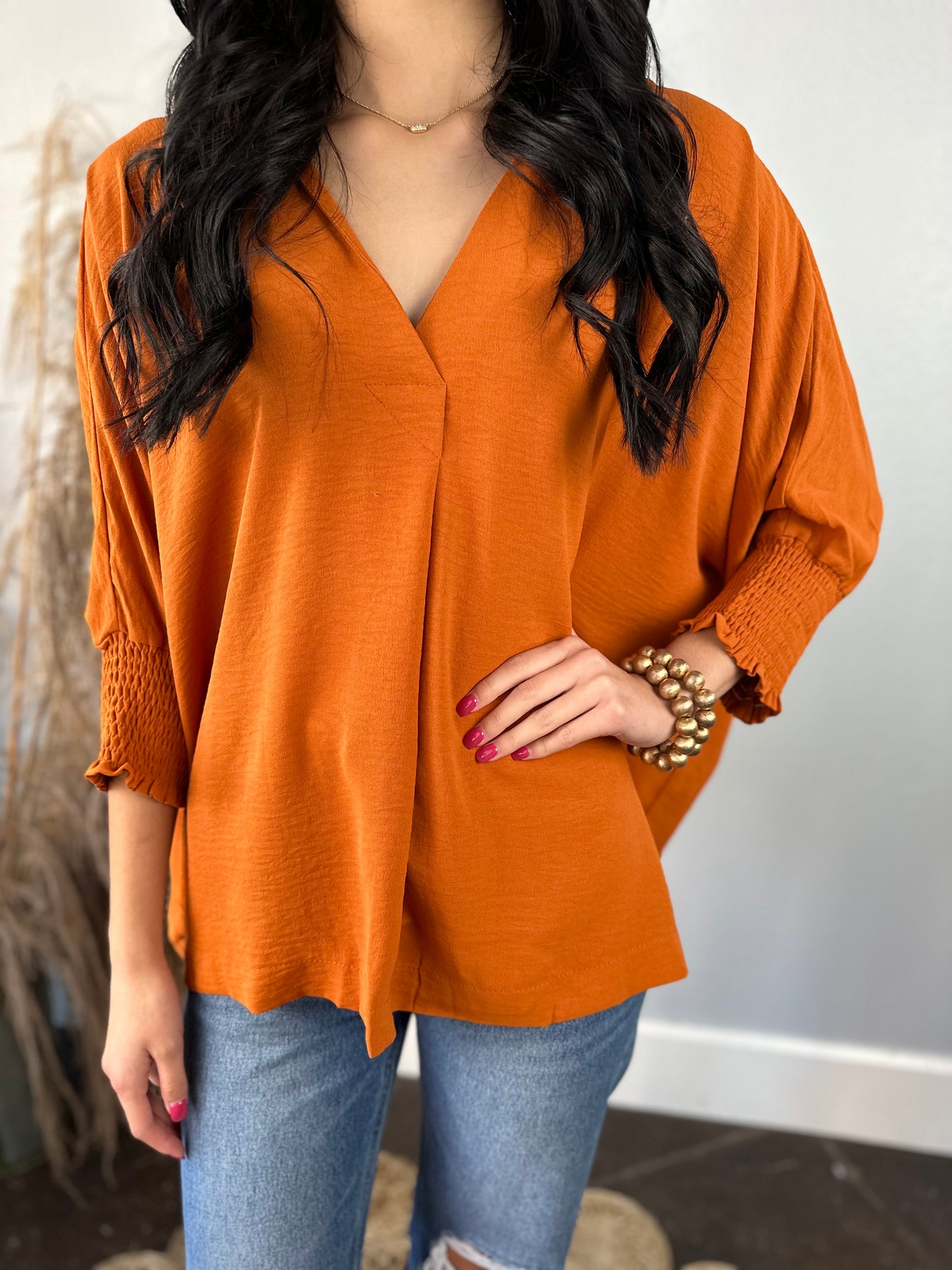 SUNSTONE V NECK OVERSIZED TOP