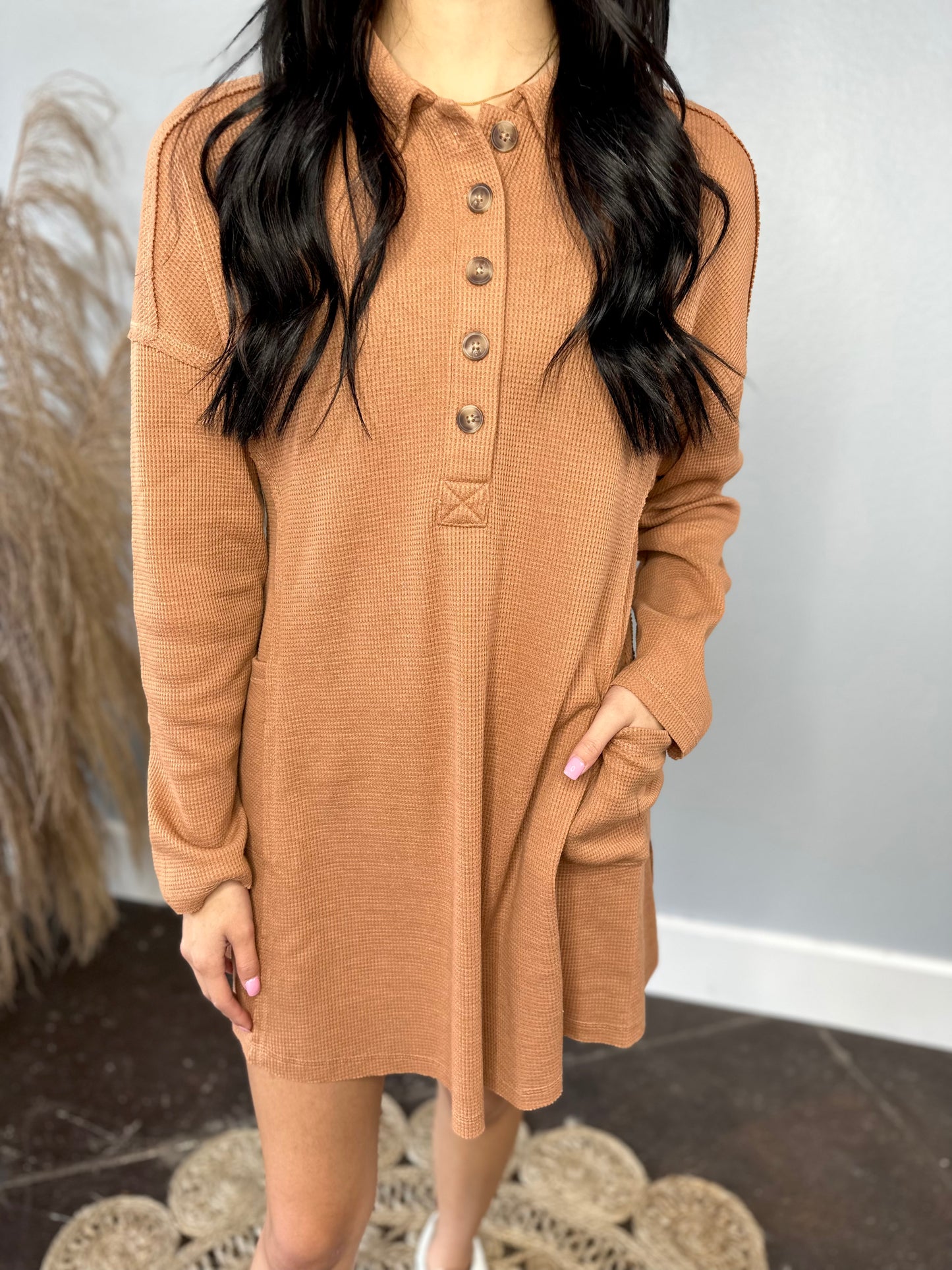 CAMEL WAFFLE CASUAL COLLAR DRES
