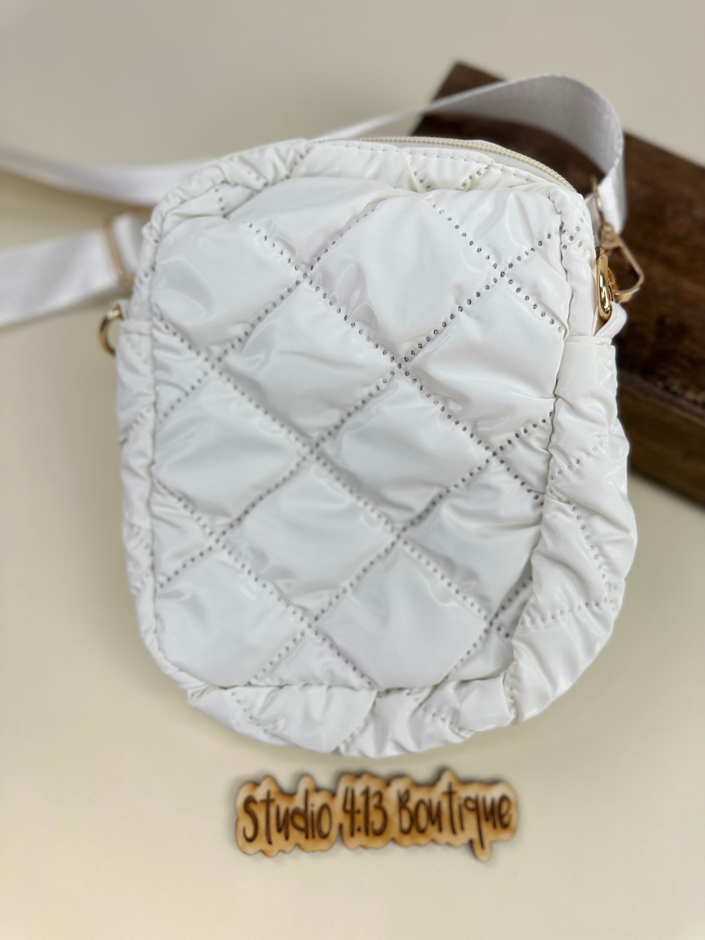 WHITE PUFFER CROSSBODY PURSE