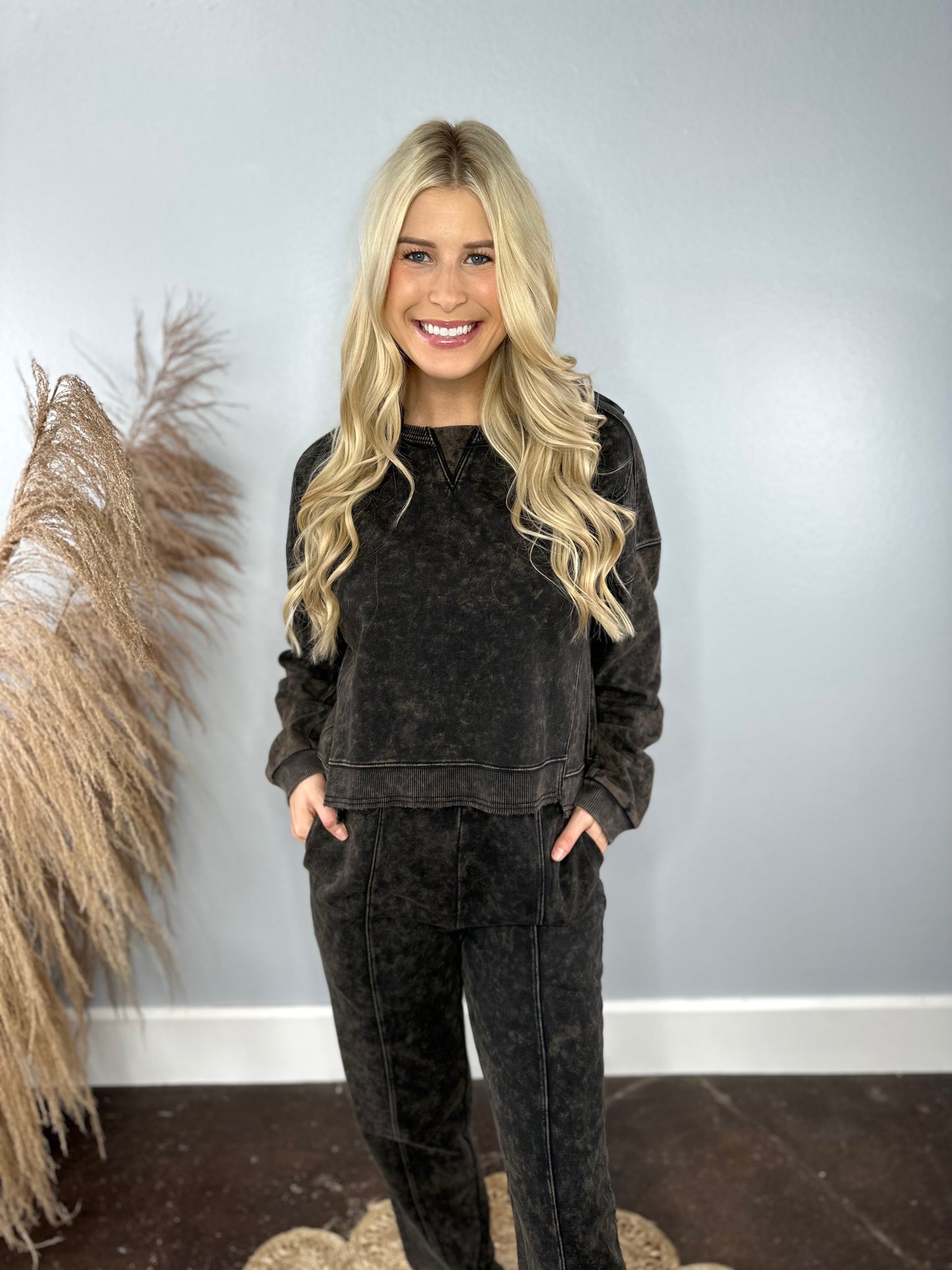BLACK STRAIGHT LEG JOGGER SET