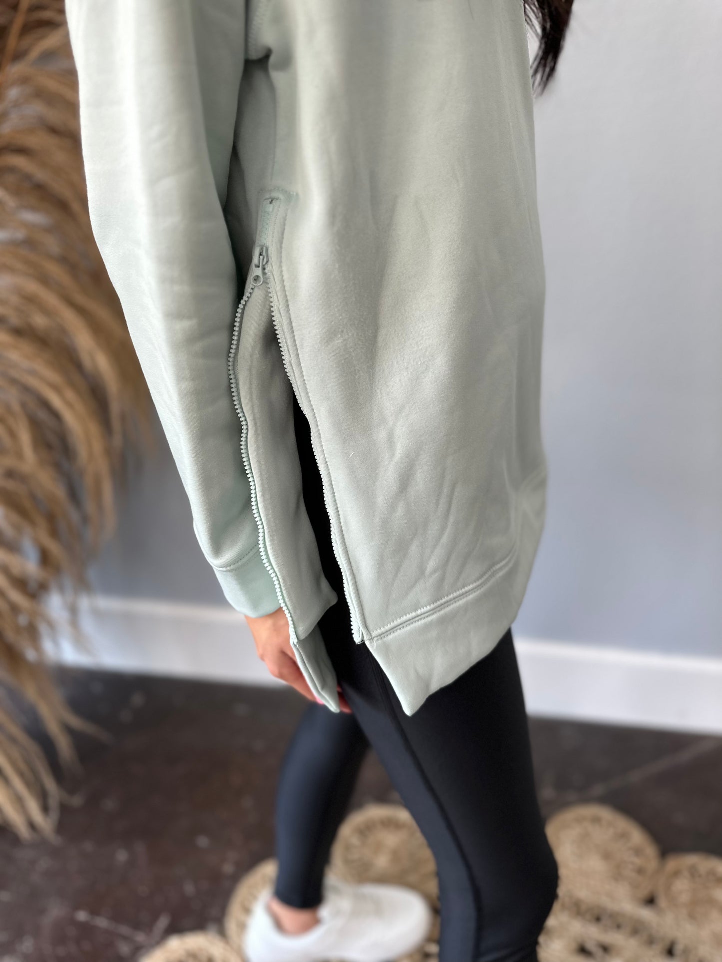 OCEAN SPRAY ANTHRO SIDE ZIP PULLOVER