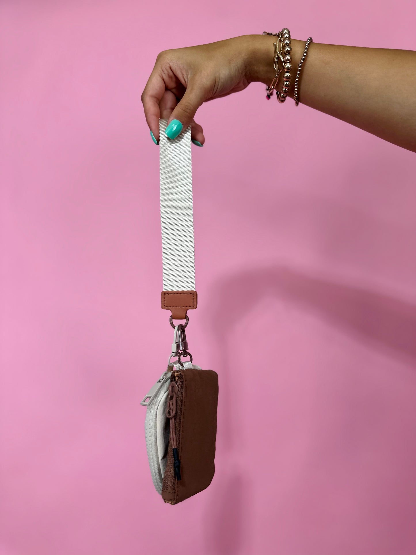 BROWN/TAN DUAL WRISTLET