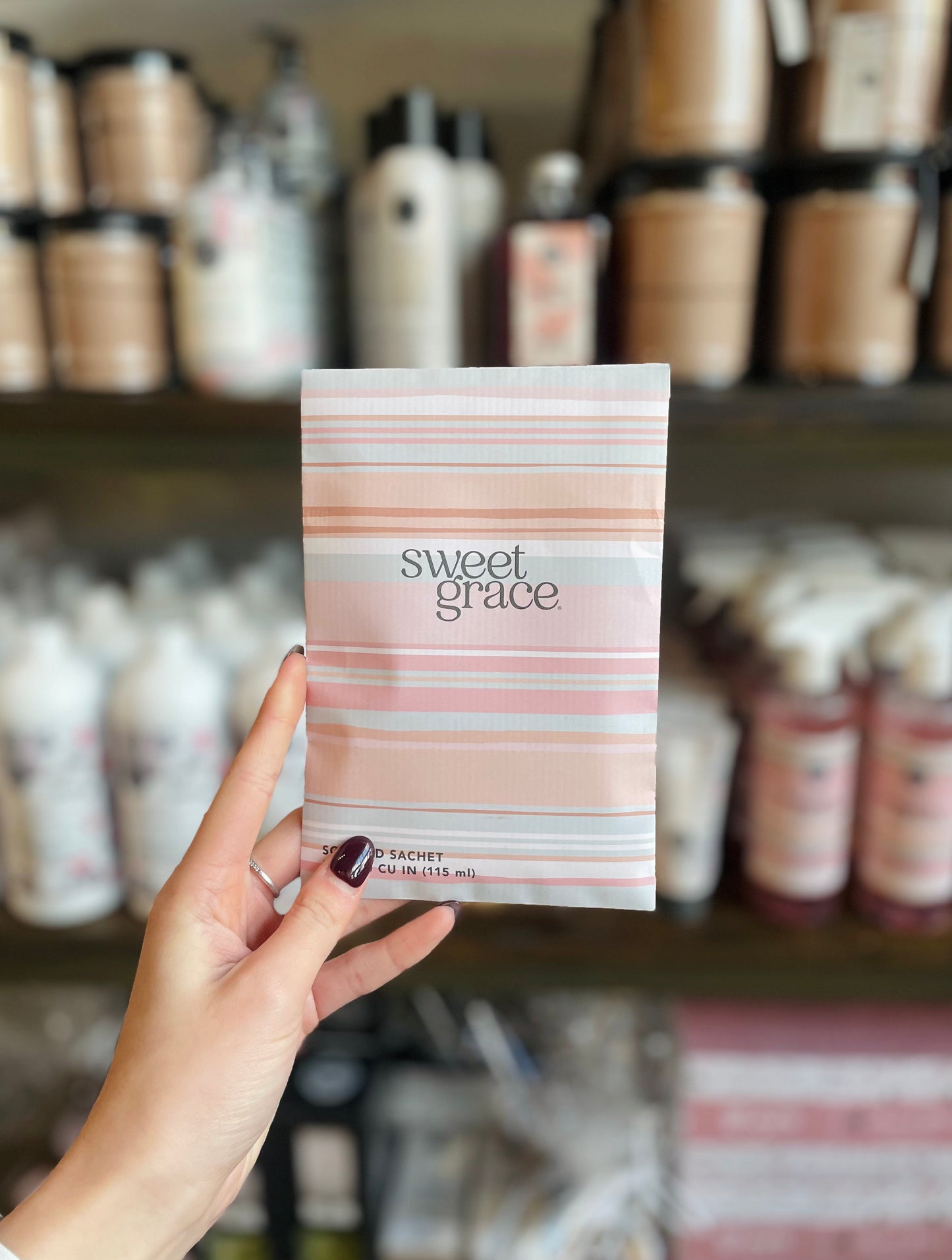 SWEET GRACE STRIPE SACHET