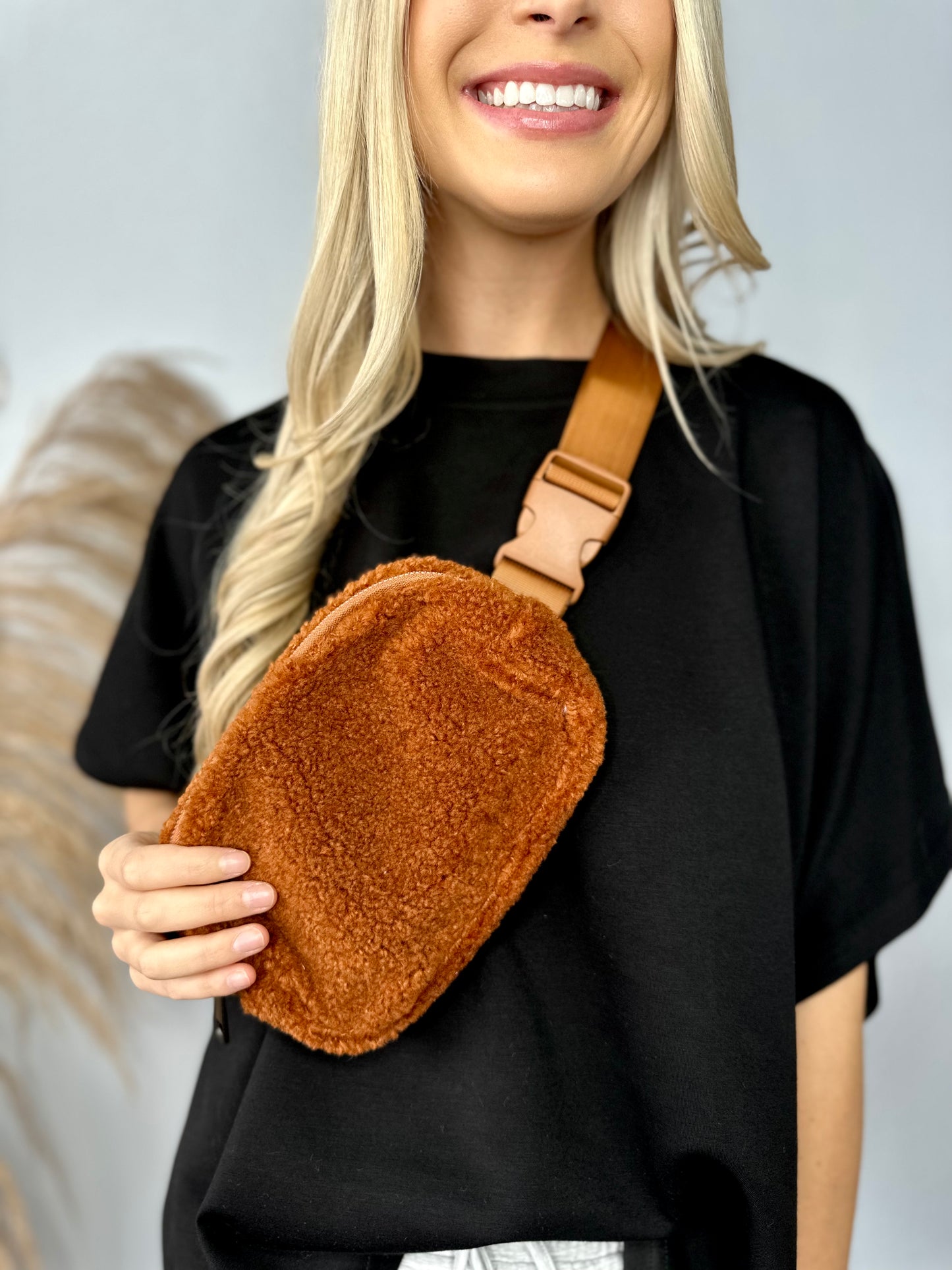 CAMEL SHERPA BELT BAG