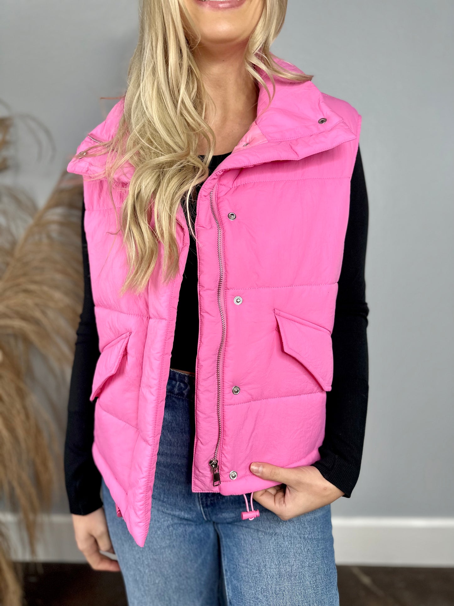 CLASSIC PINK PUFFER VEST