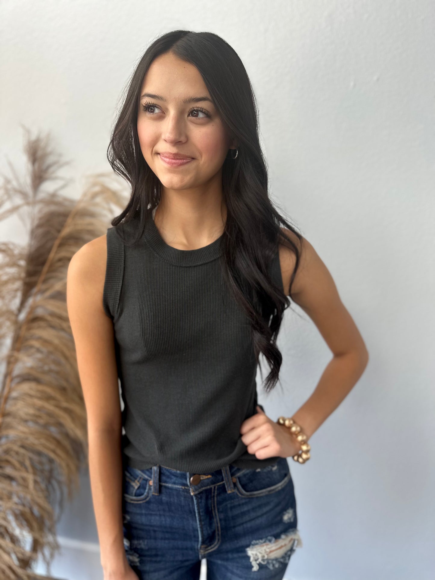 BLACK WAFFLE RIBBED TANK