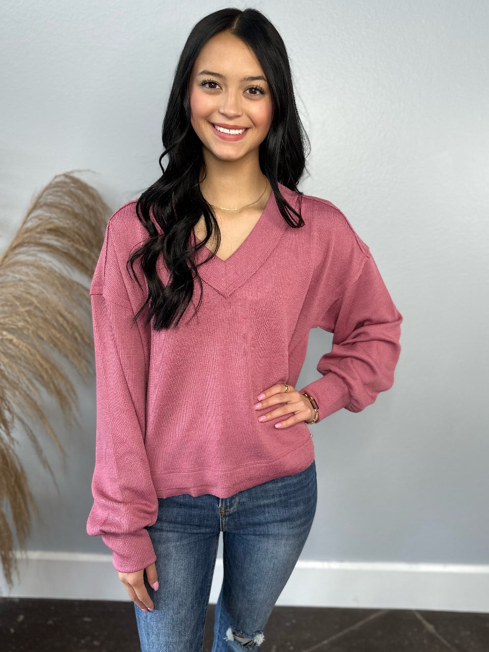 PINK V NECK L/S TOP