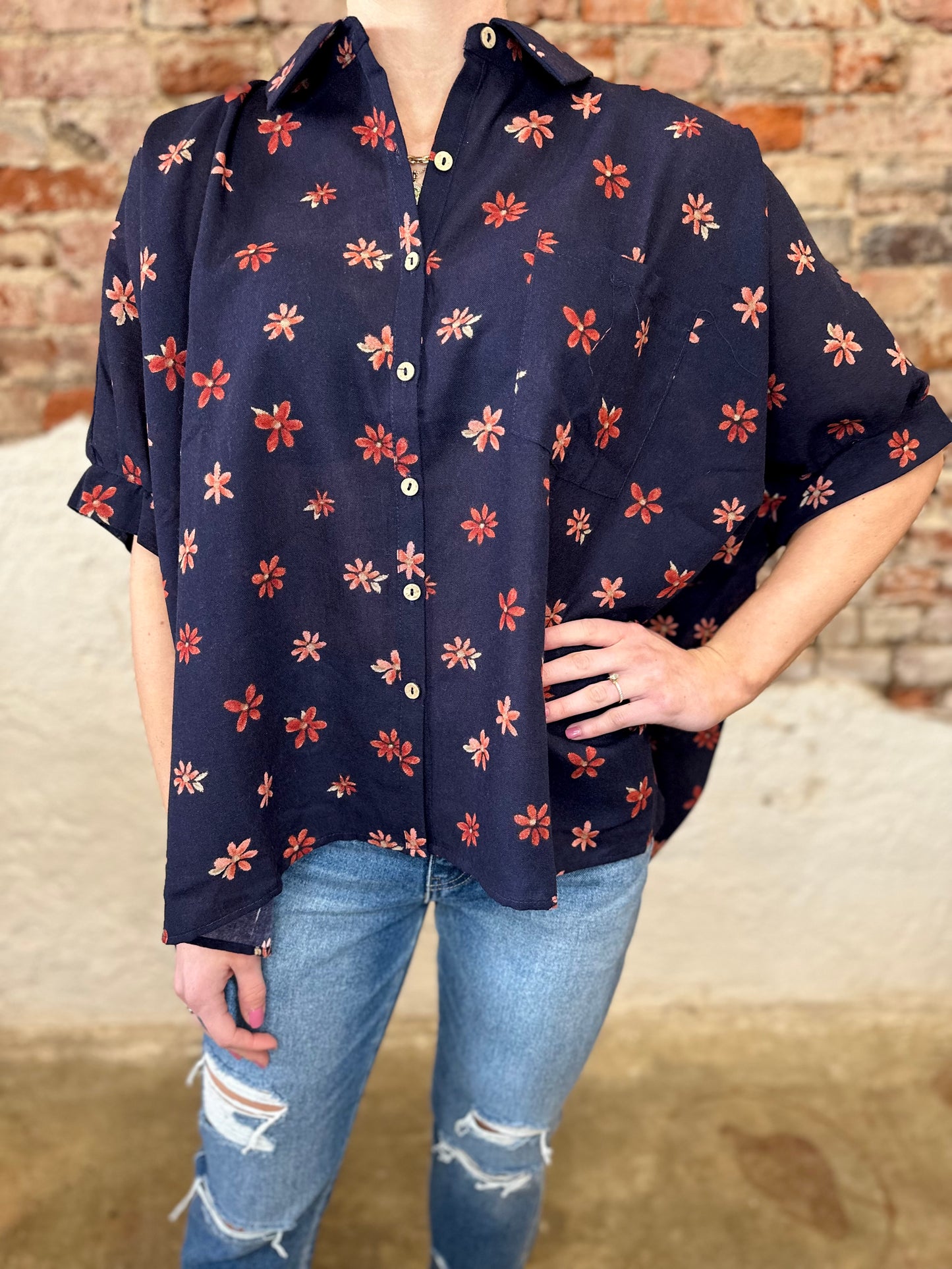 NAVY W/RUST FLOWER TOP