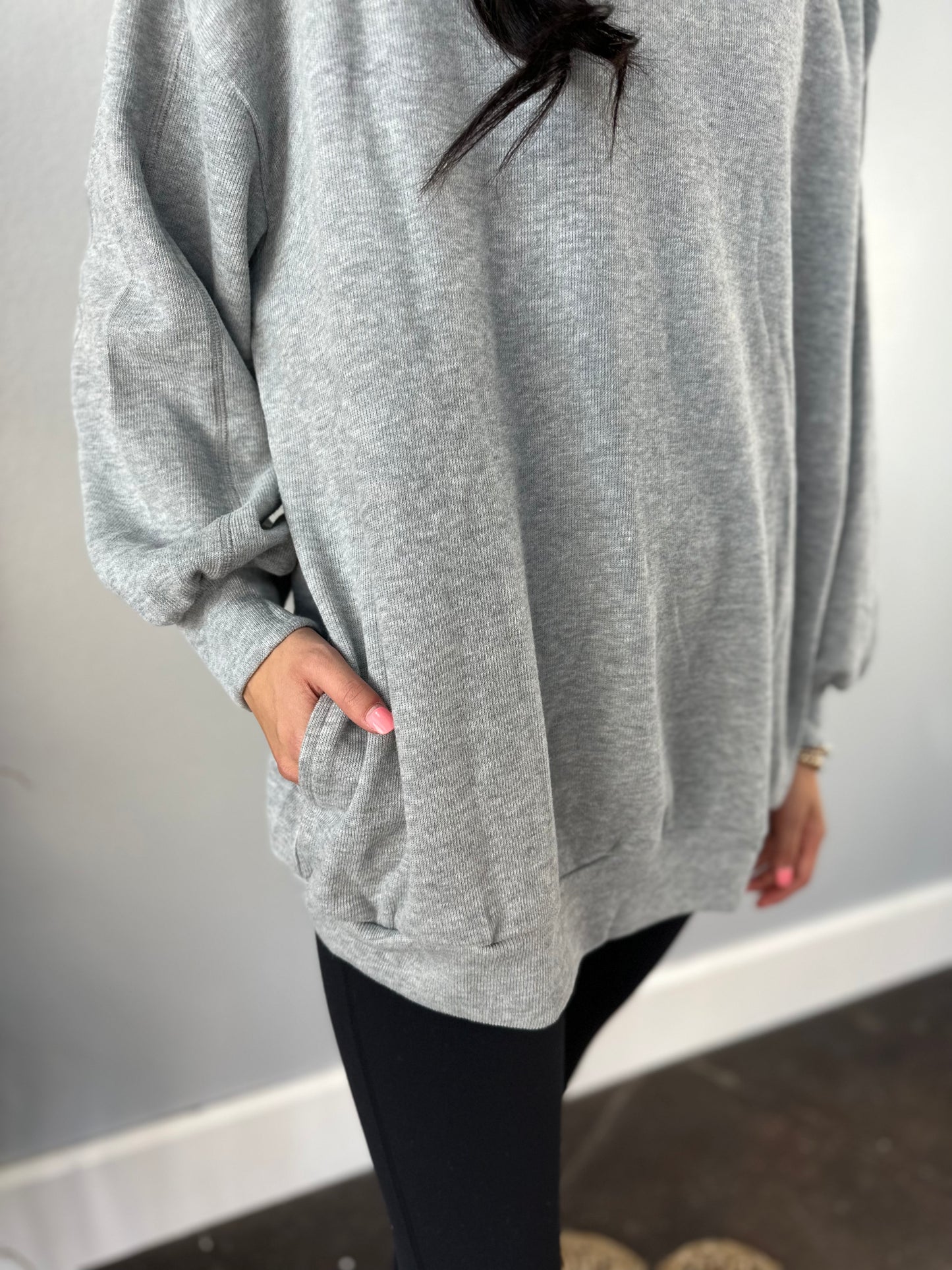 GREY RIBBED TURTLENECK PULLOVER