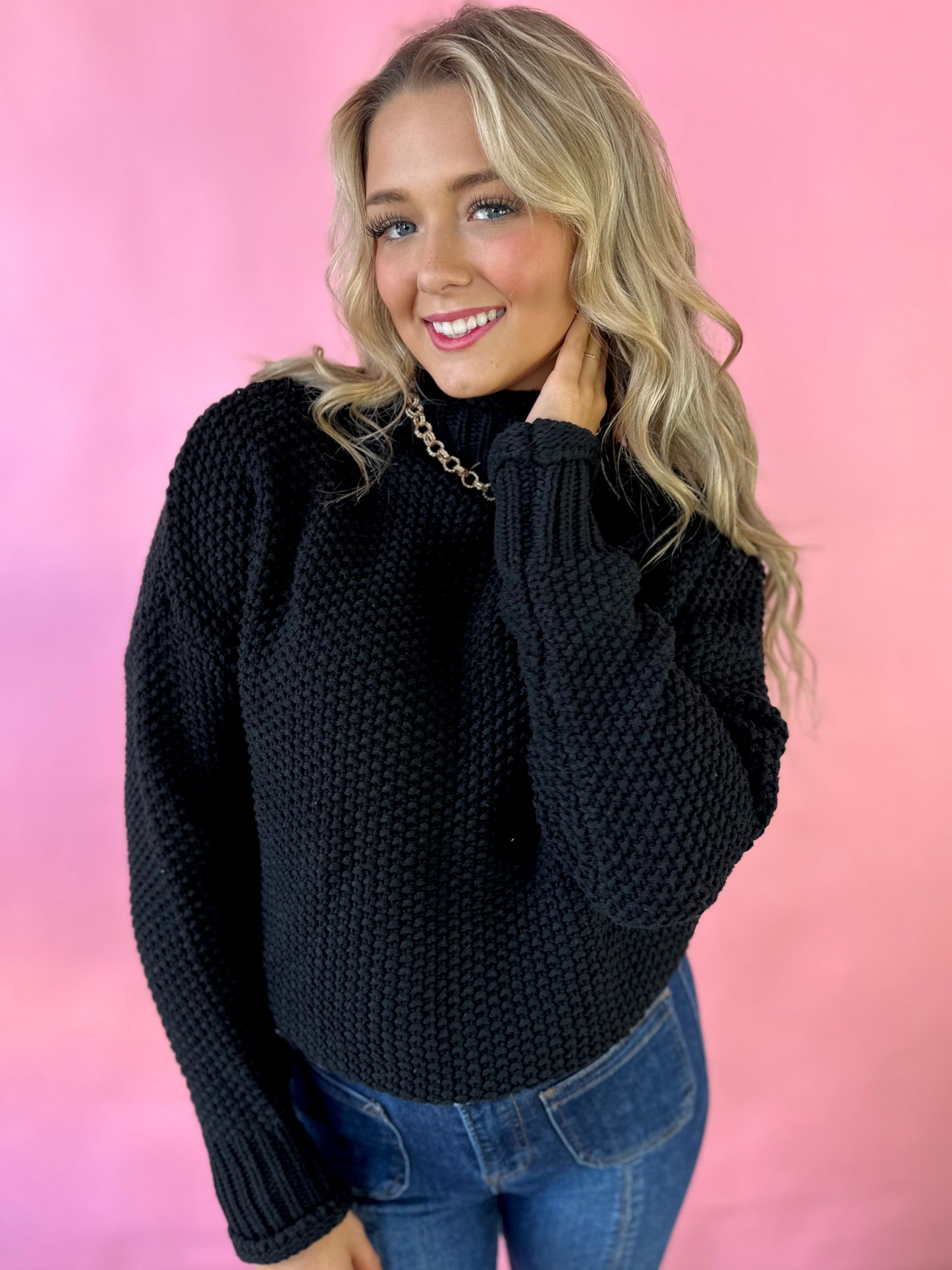 BLACK PEBBLE SWEATER
