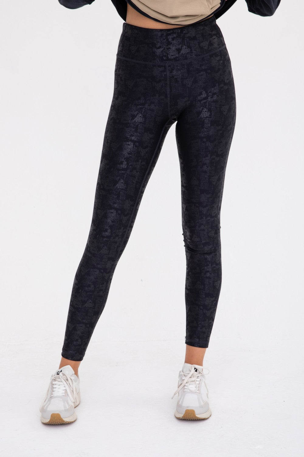 BLACK CRACKLE HW LEGGINGS