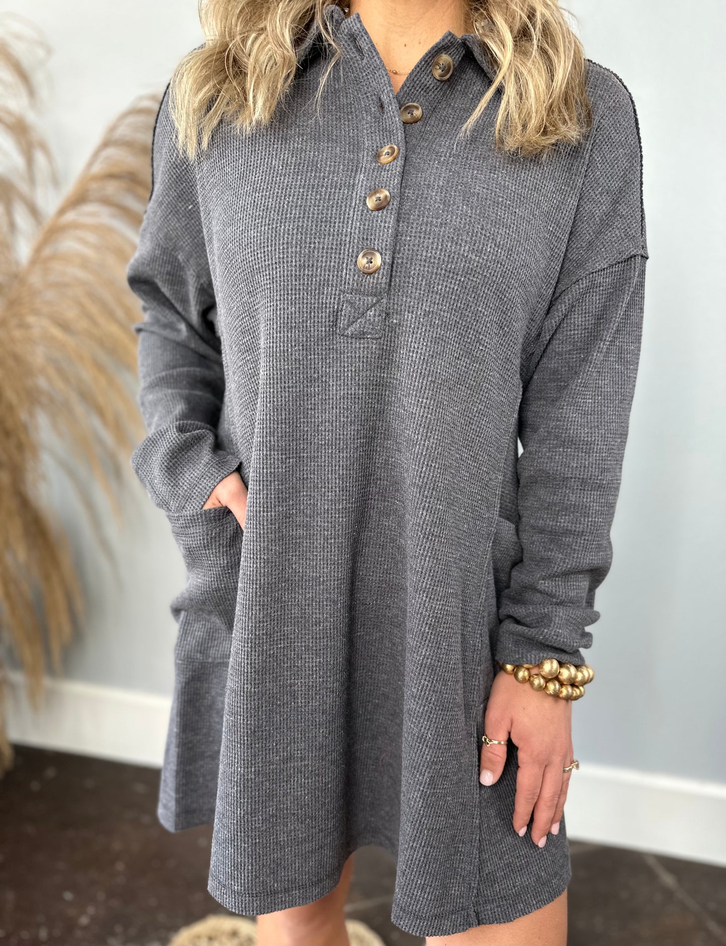 CHARCOAL WAFFLE CASUAL COLLAR DRES