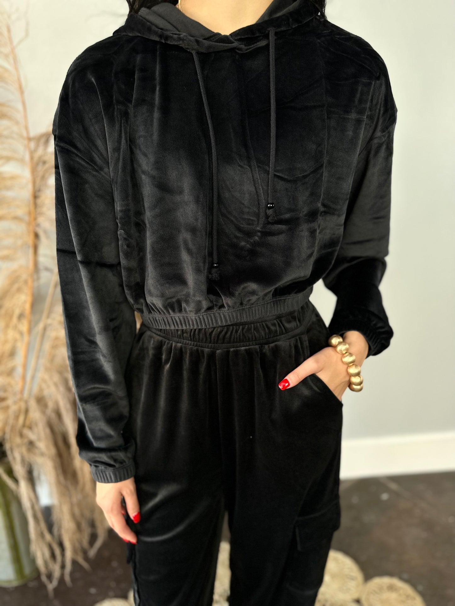 BLACK VELOUR JOGGER SET