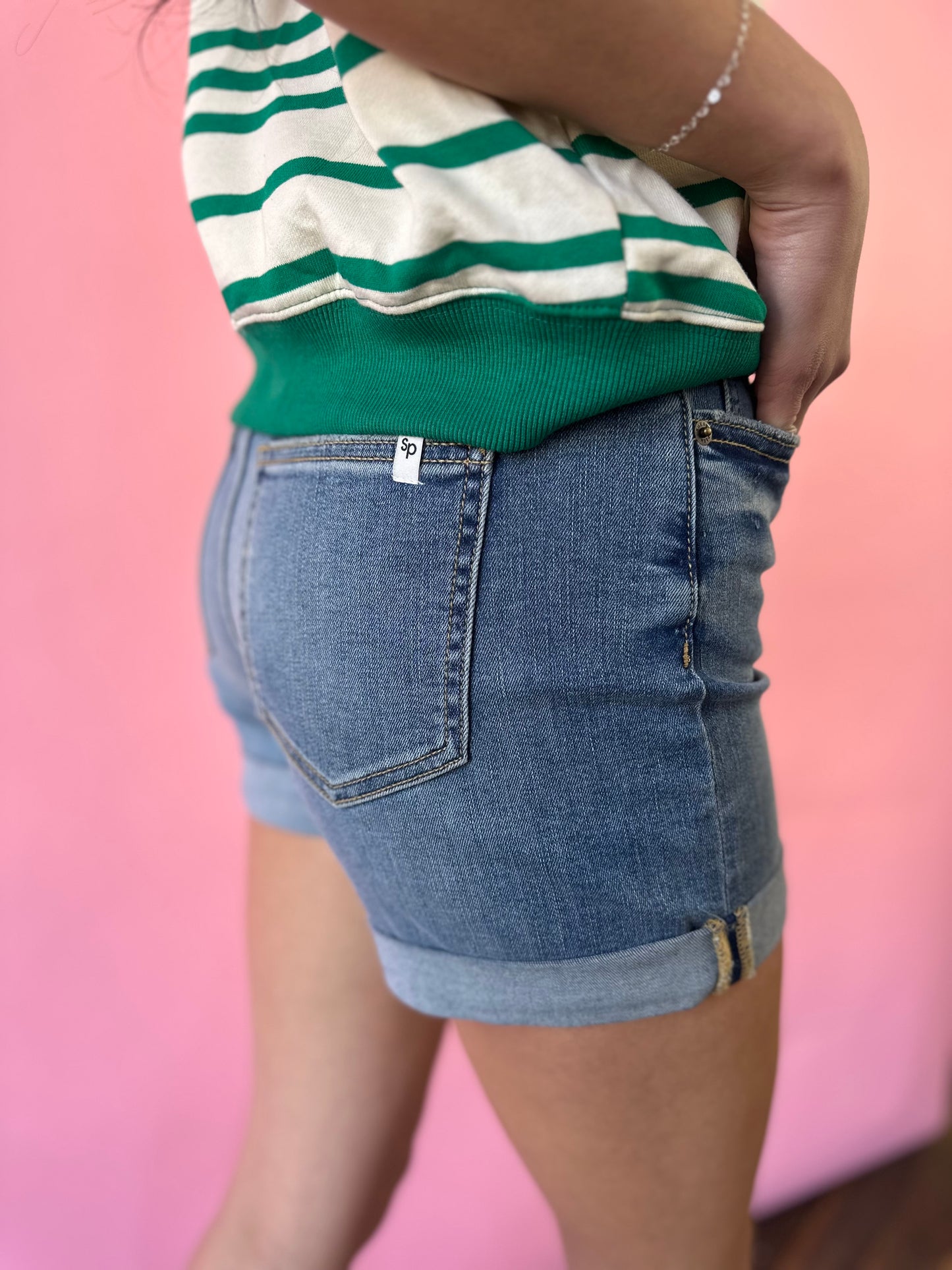 THE AVA SHORTS