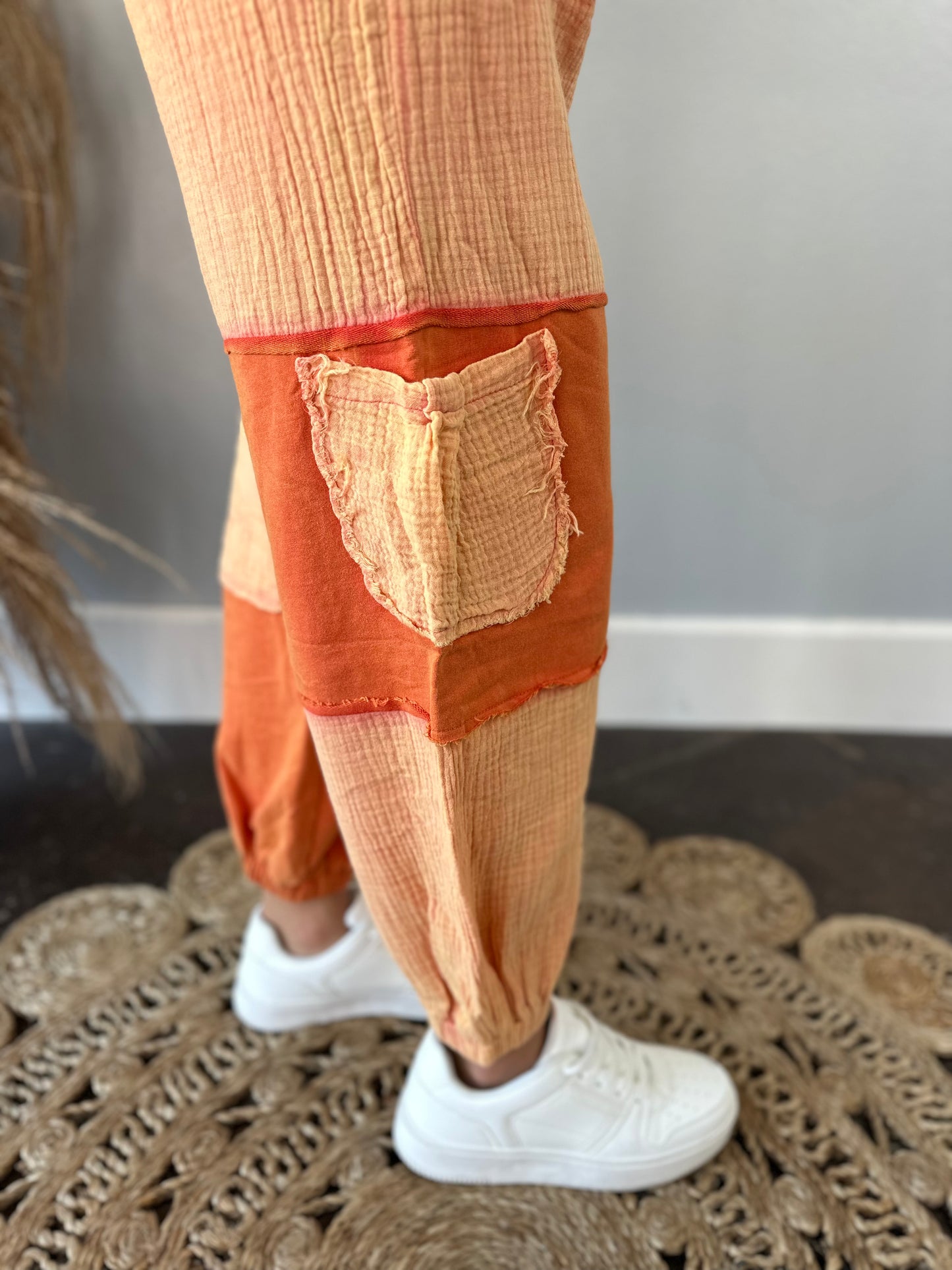 FADED COWBOY COLORBLOCK CARGO JOGGERS