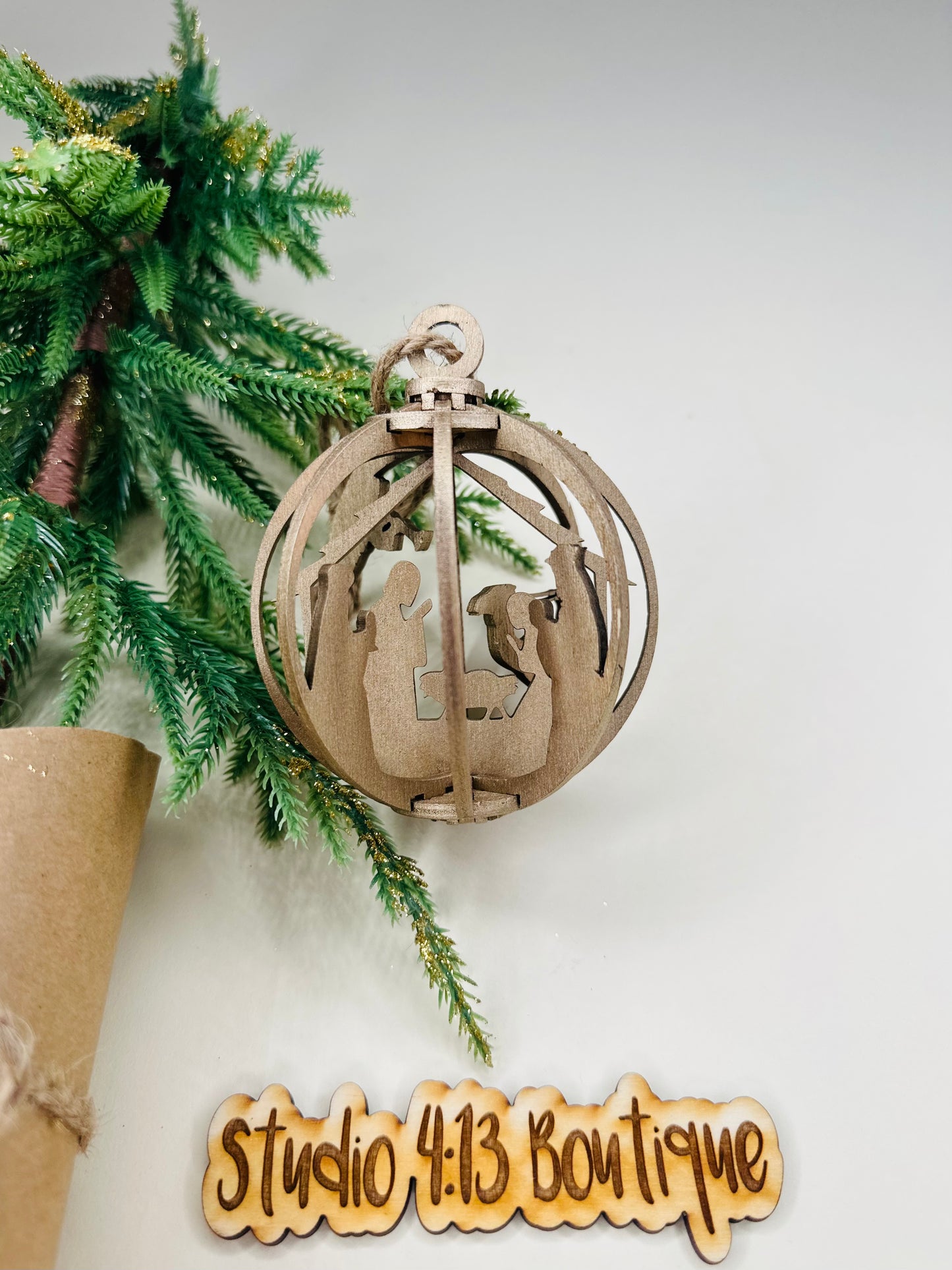 PRE-ORDER NATIVITY SCENE ORNAMENT