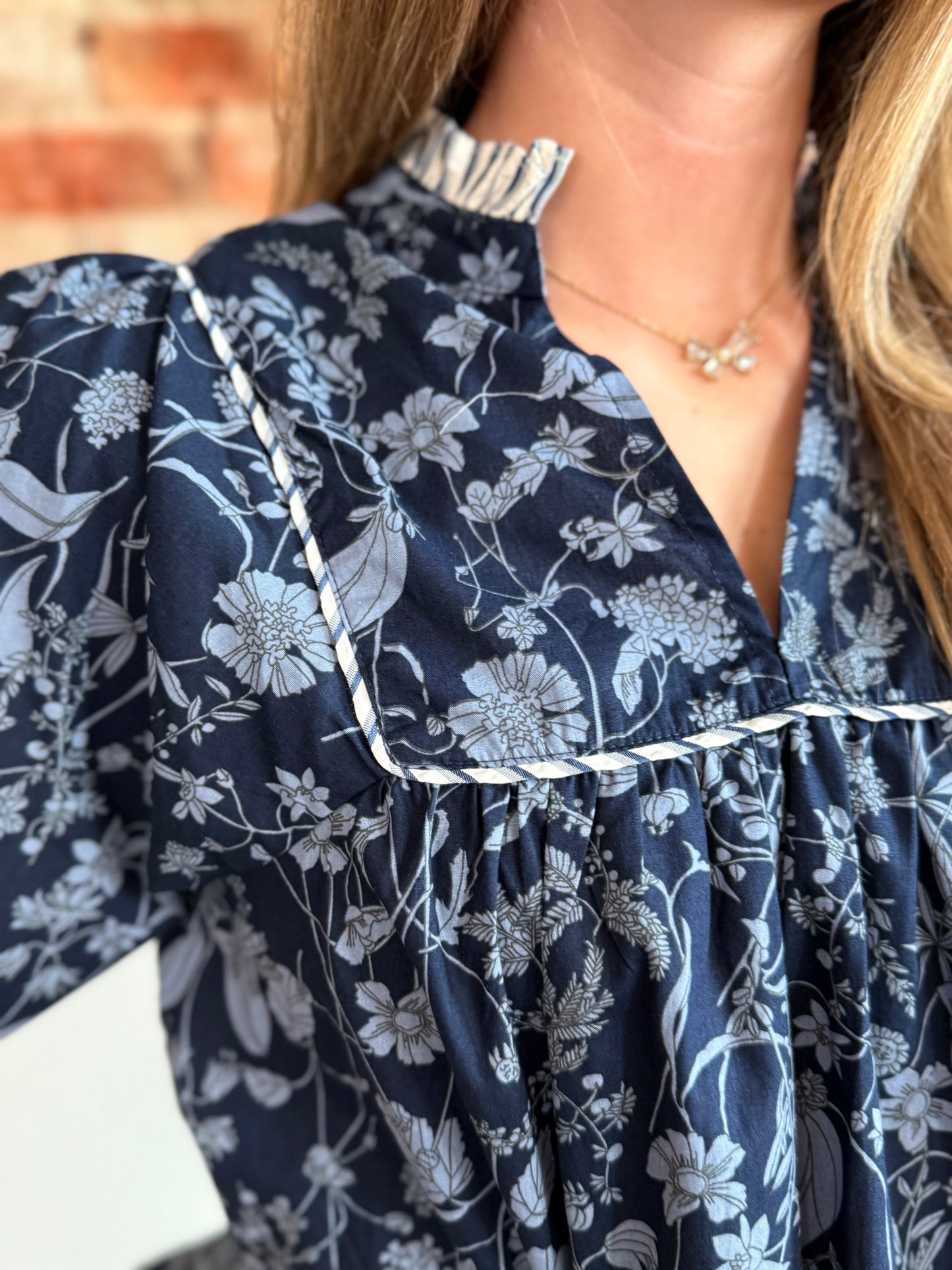 FLORAL NAVY STRIPED TOP