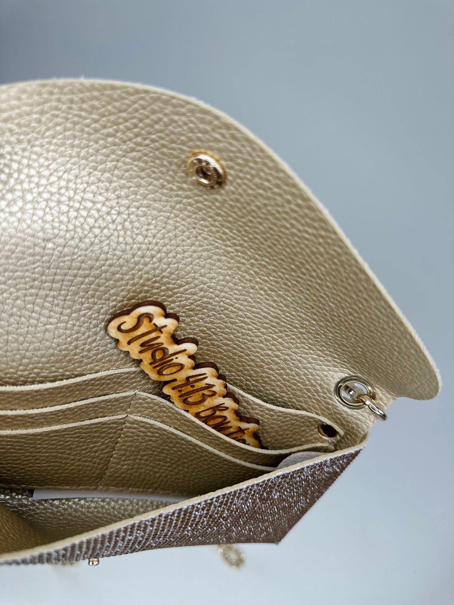 GOLD LEATHER RHINESTONE PURSE