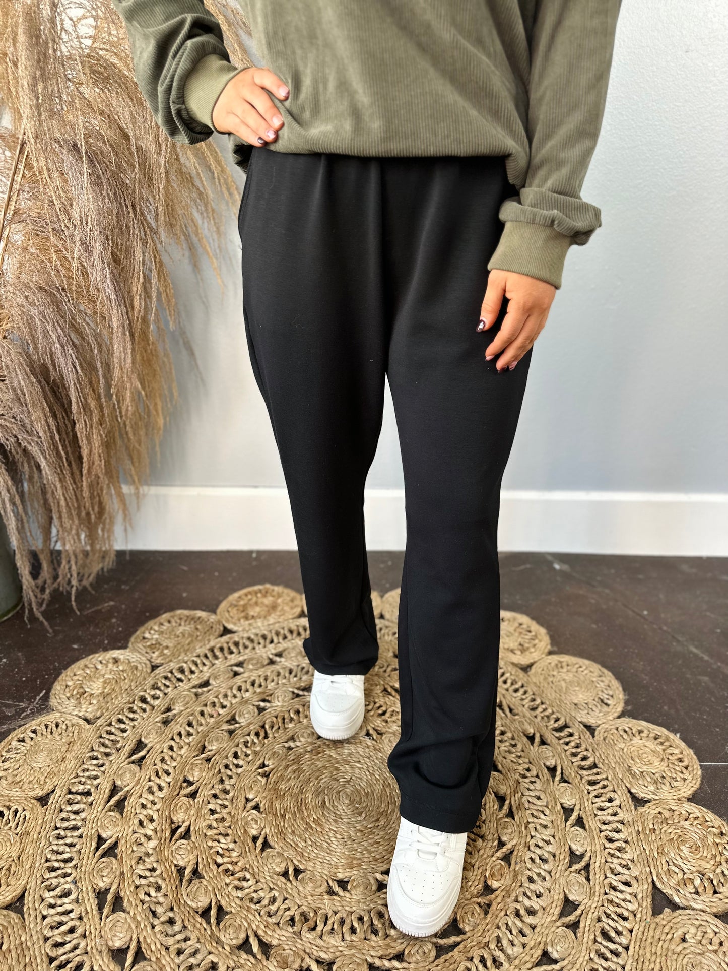 BLACK PANT TYPE JOGGERS