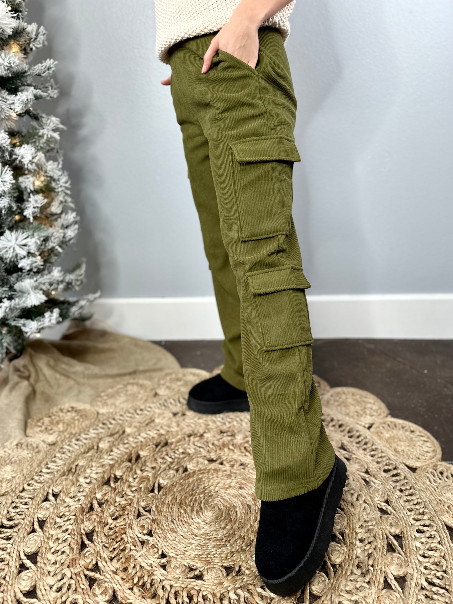 OLIVE CORDUROY SO SOFT LINED PANTS