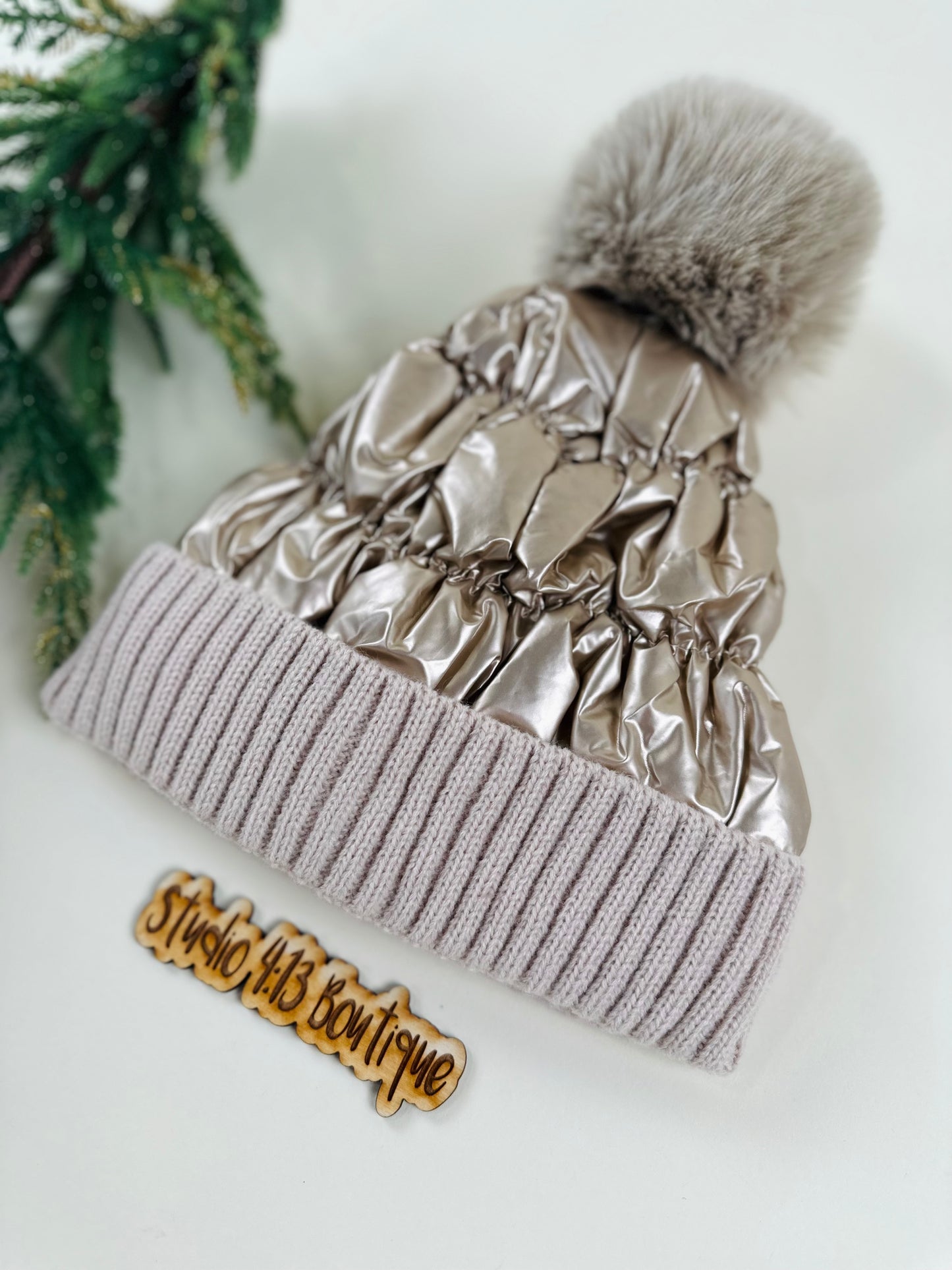 CHAMPAGNE PUFFER BEANIE