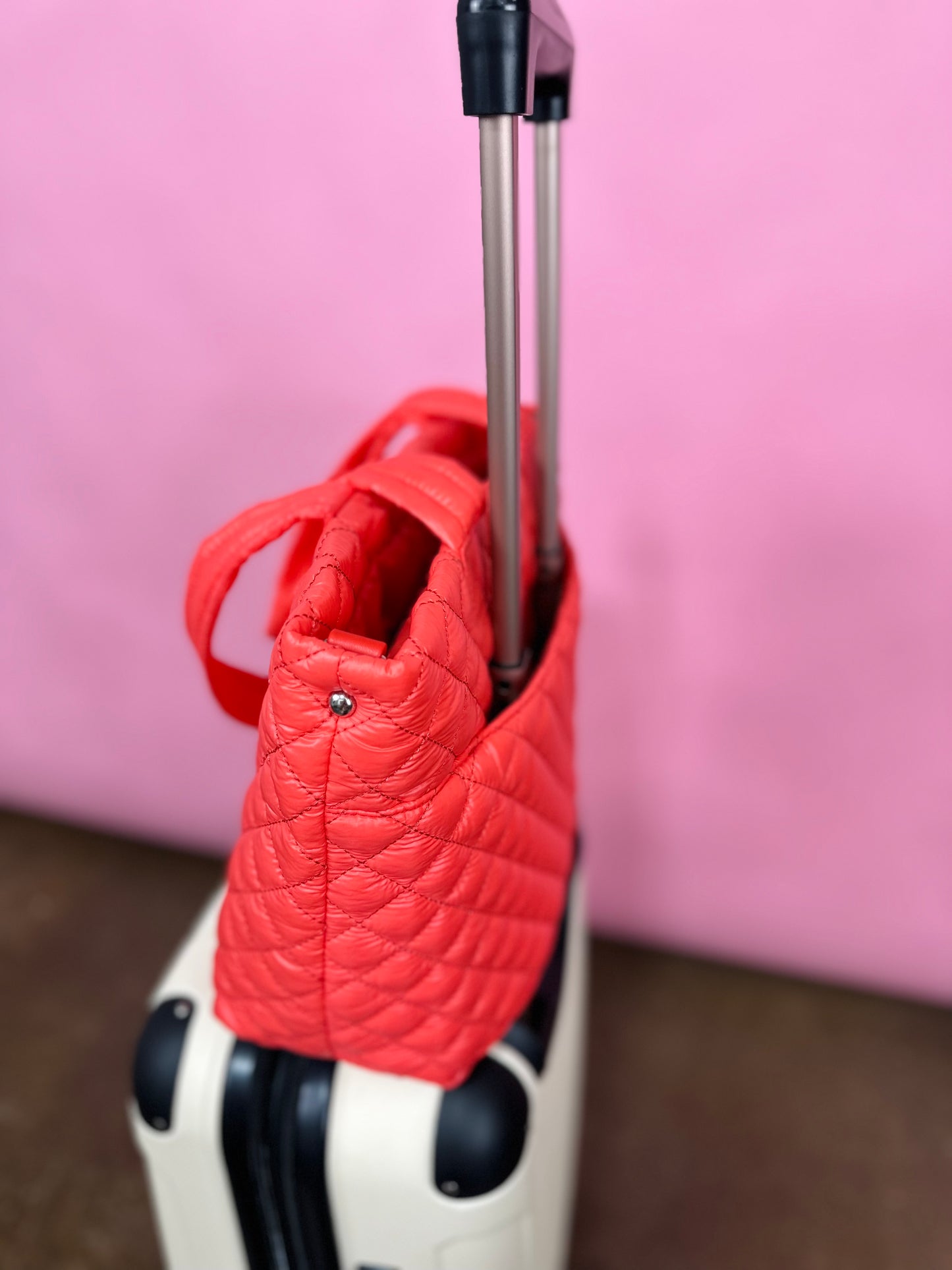 TANGERINE TROLLEY SLEEVE TOTE