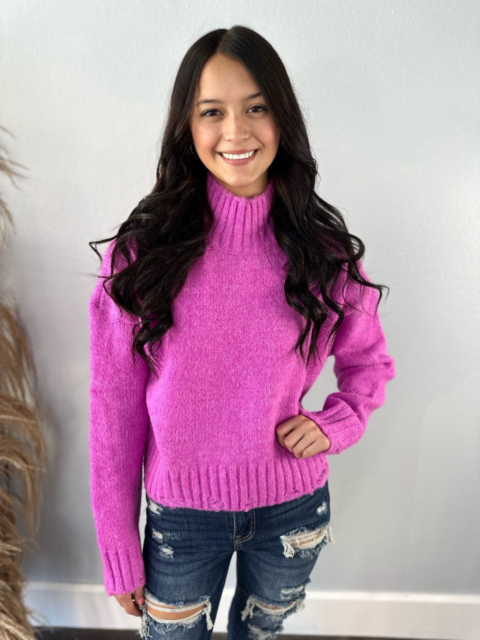 PINK DISTRESSED CROP SWEATER