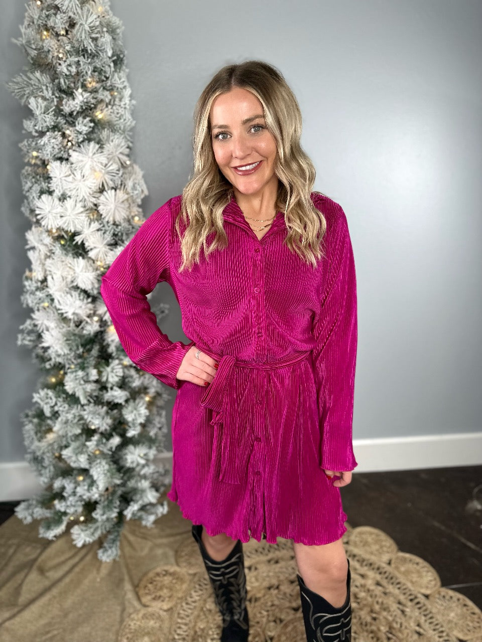 MAGENTA PLEATED LONGSLEEVE DRESS