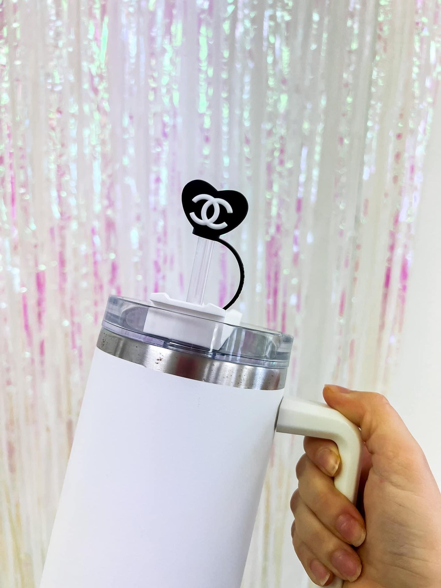 BLACK WITH WHITE STRAW TOPPER