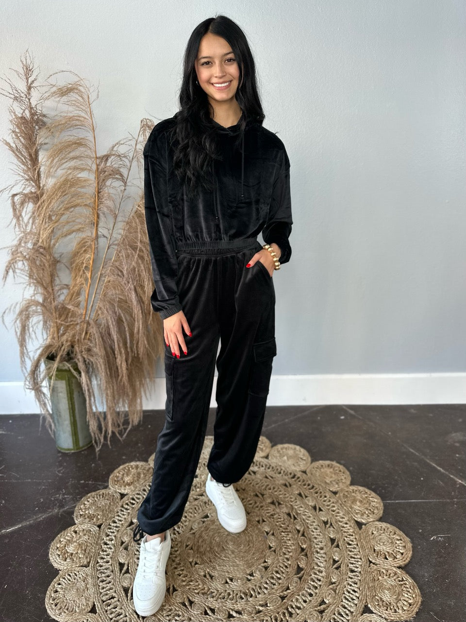 BLACK VELOUR JOGGER SET