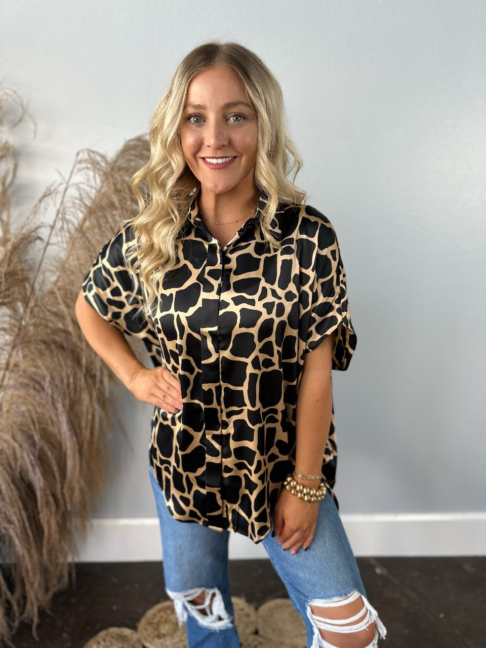 GIRAFFE PRINT TOP