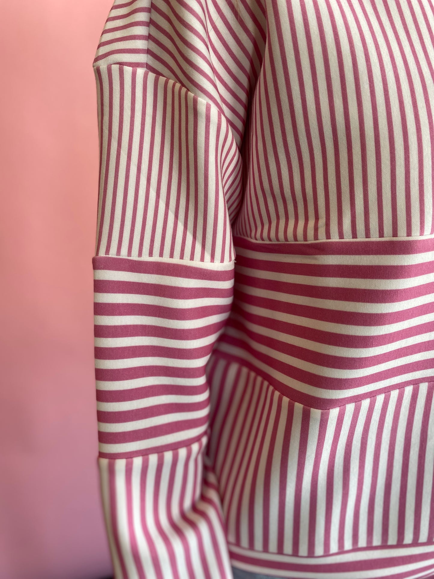 PINK & WHITE STRIPE PULLOVER