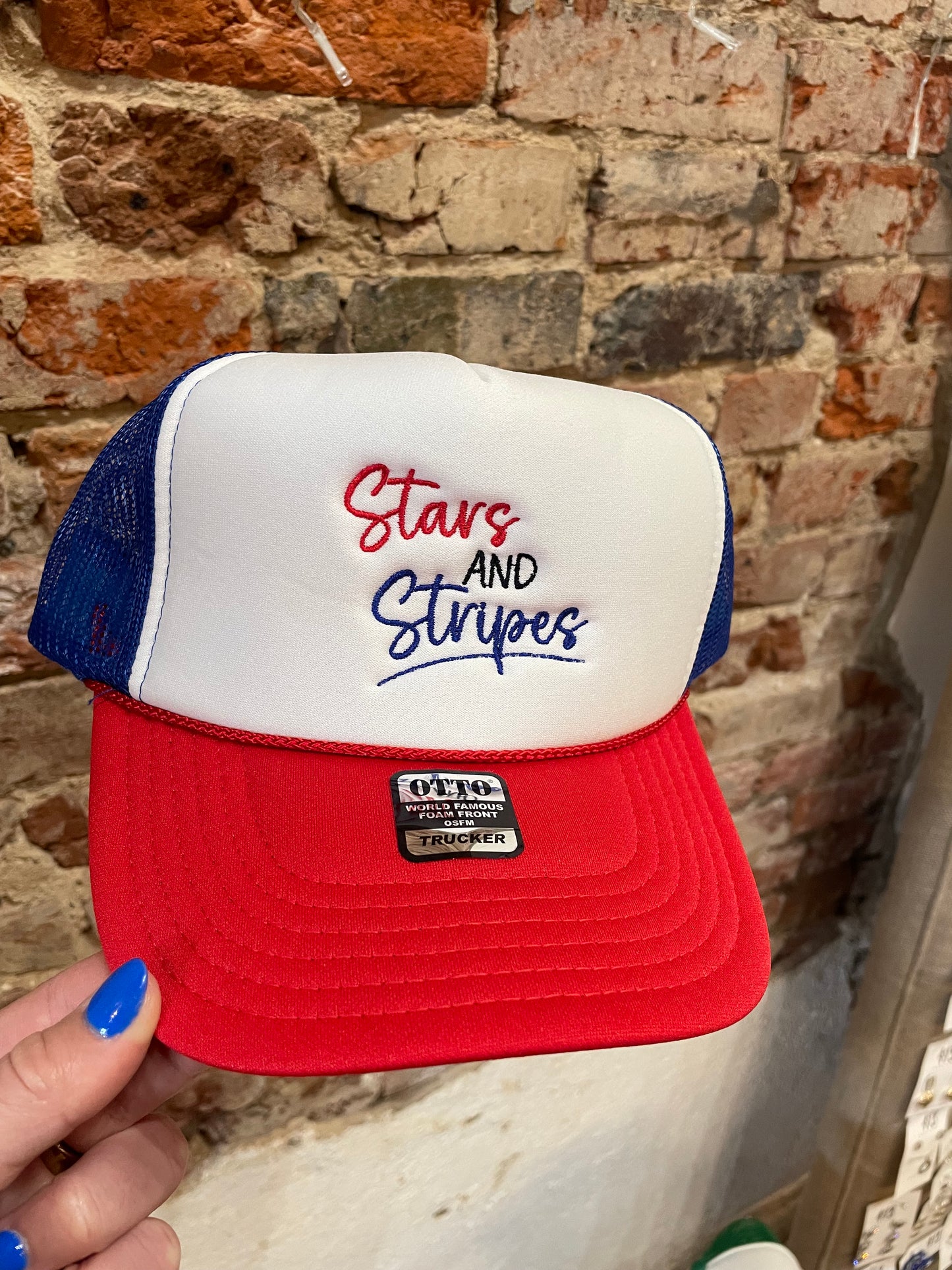 STARS AND STRIPES TRUCKER HAT