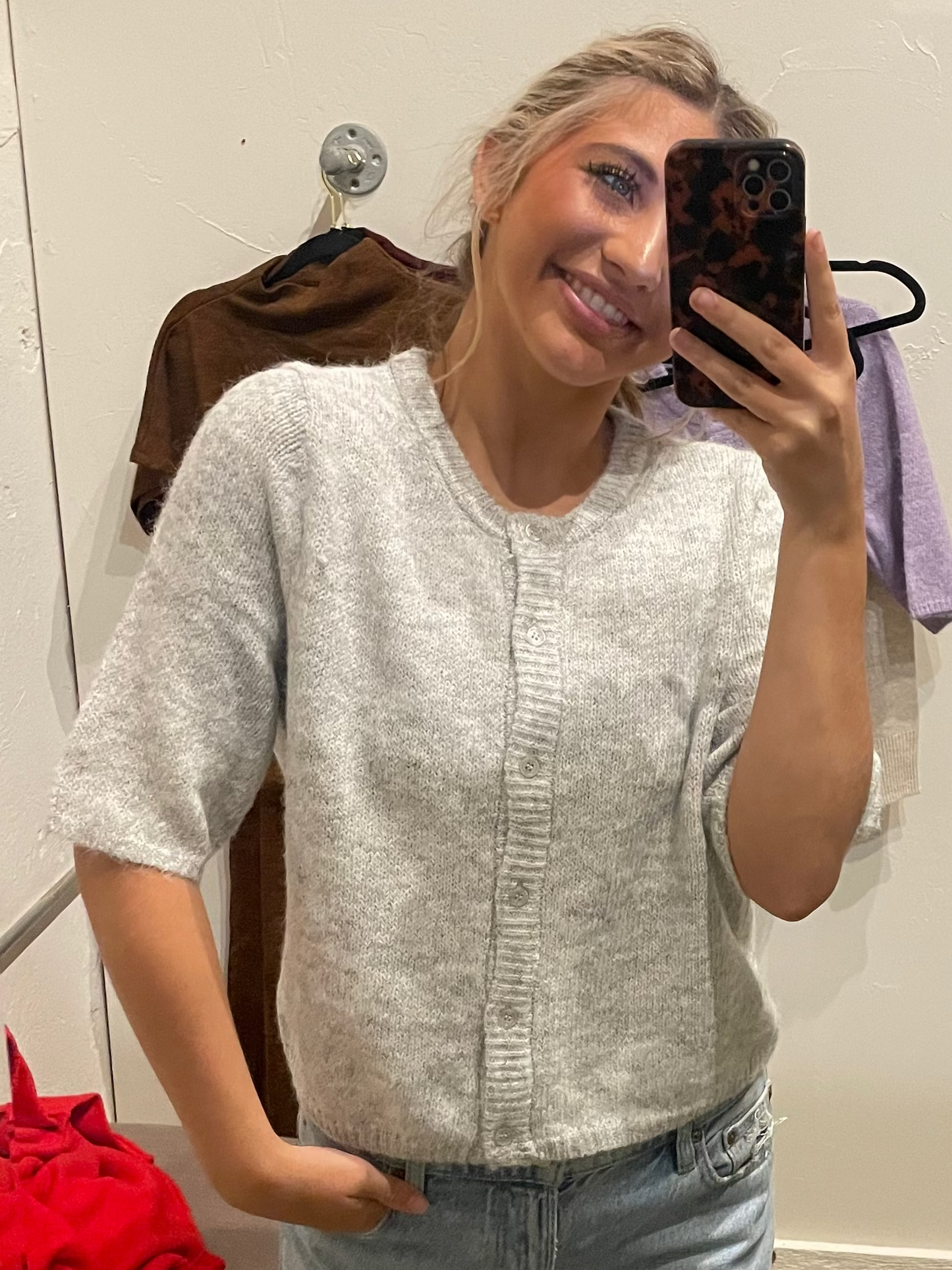 GREY S/S BUTTON UP SWEATER