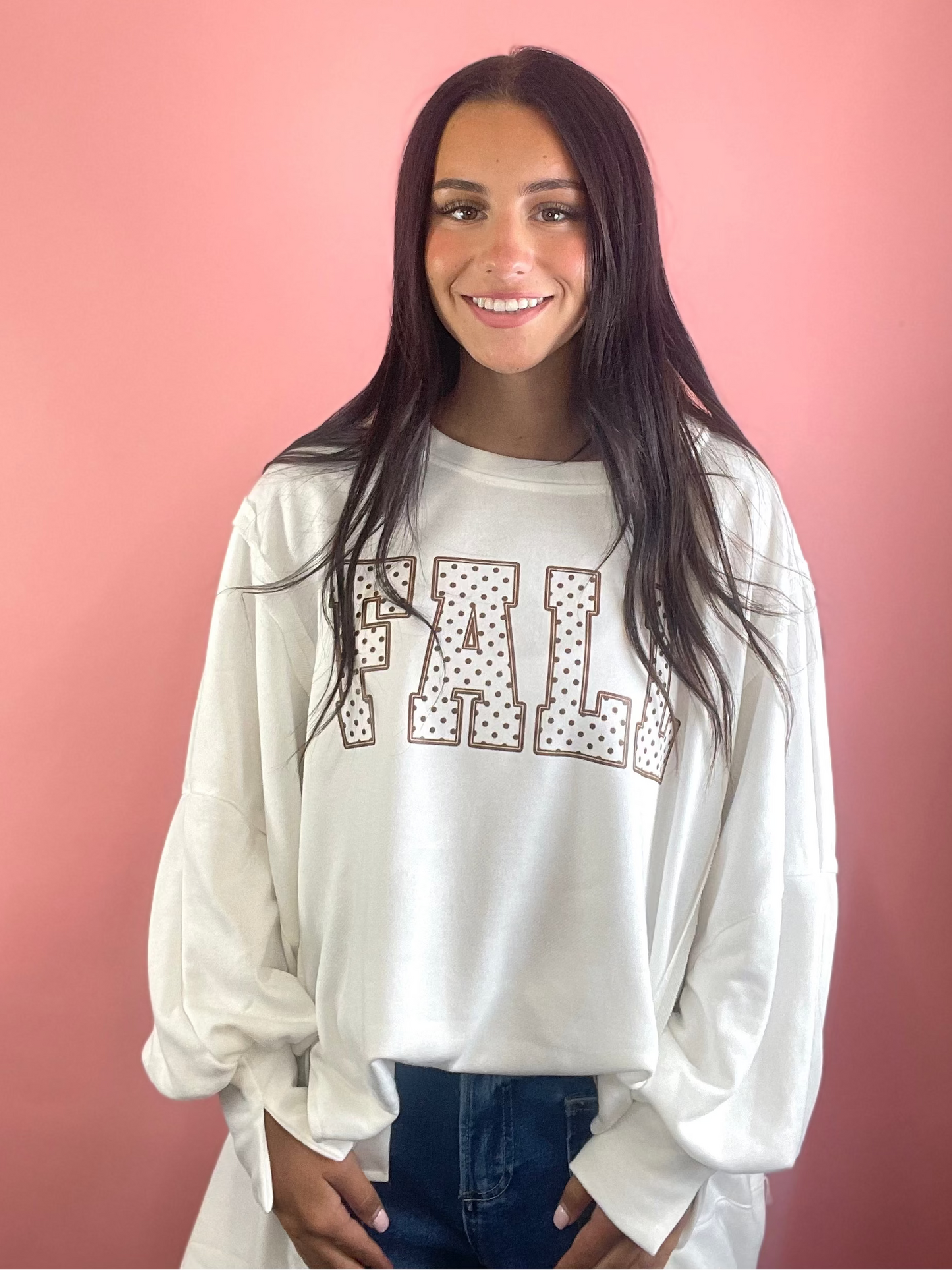 WHITE FALL SWEATSHIRT