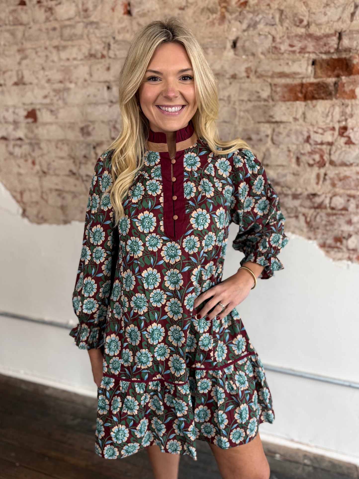 CREAM/BLUE FLOWER ON BURGUNDY DRESS
