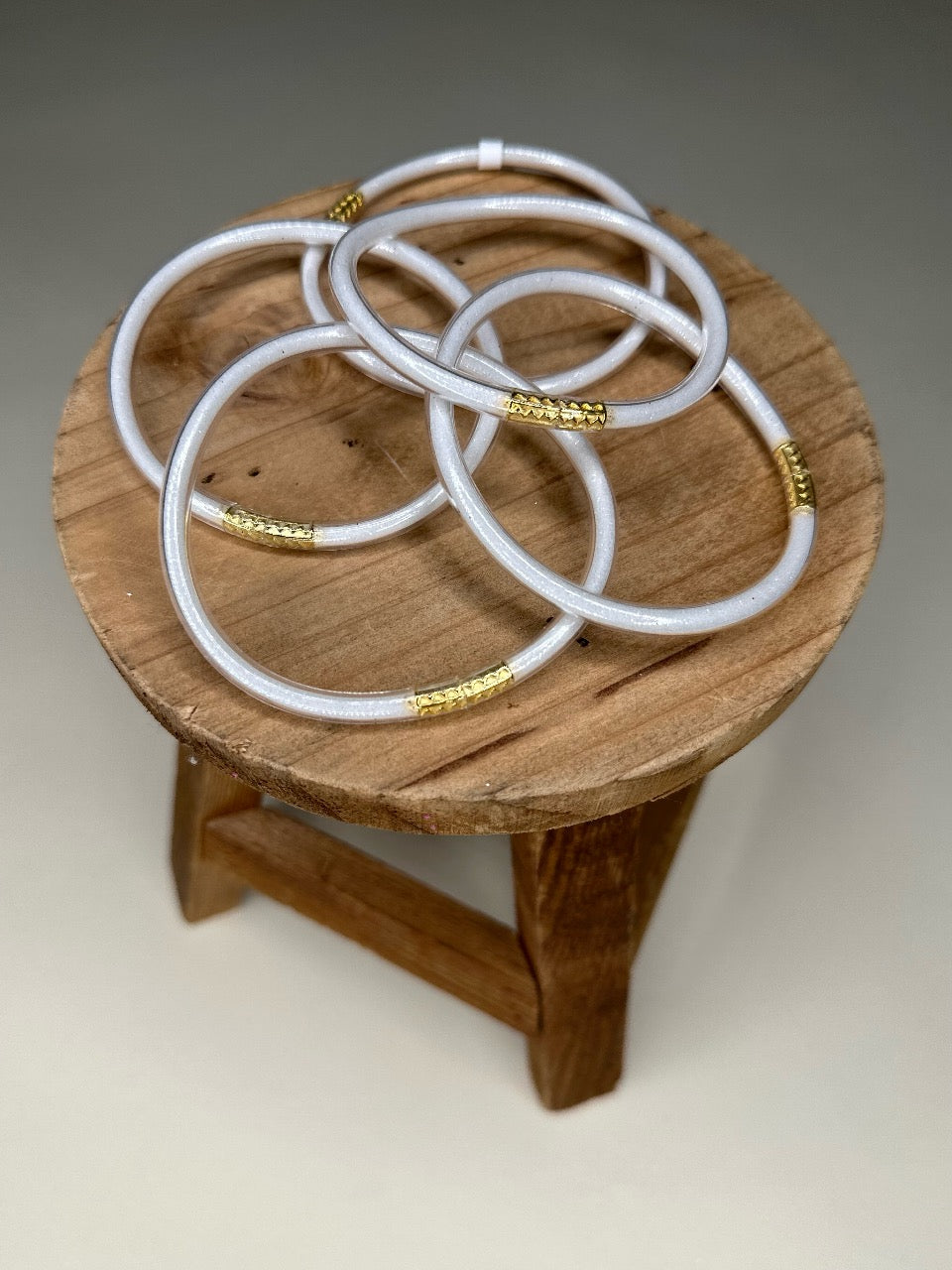 WHITE BANGLES