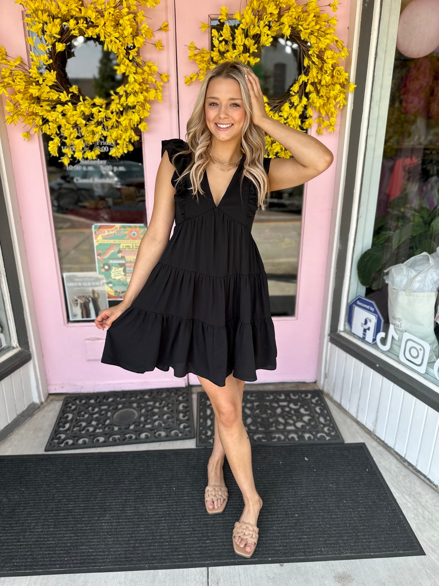 BLACK RUFFLE TIERED DRESS