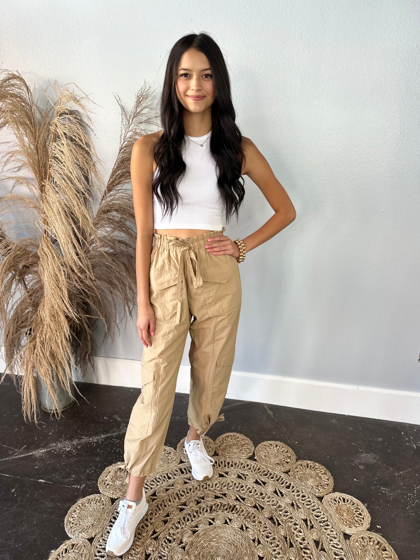 NATURAL PARACHUTE PANTS