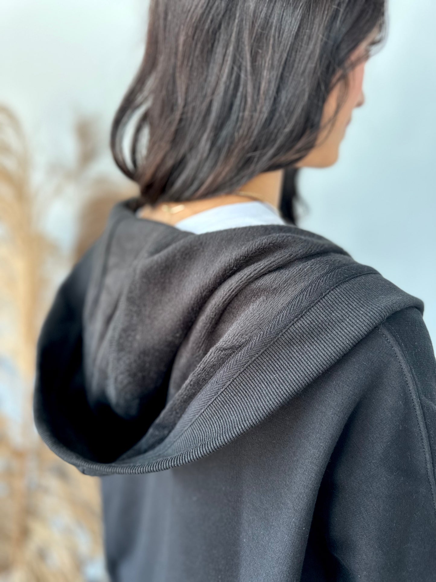 BLACK OPEN FRONT CARDIGAN W/HOOD