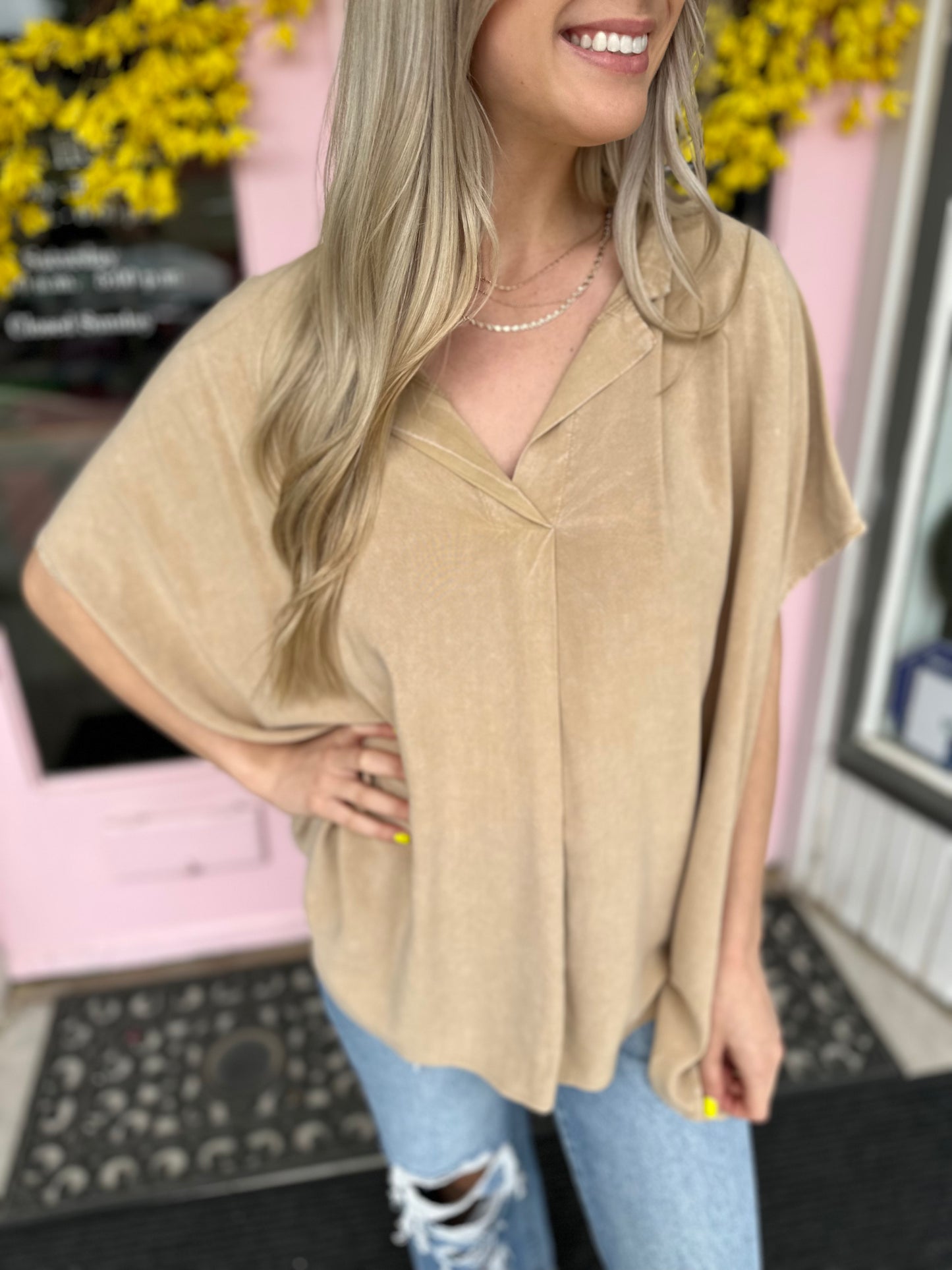 KHAKI SLEEVELESS MINERAL WASH