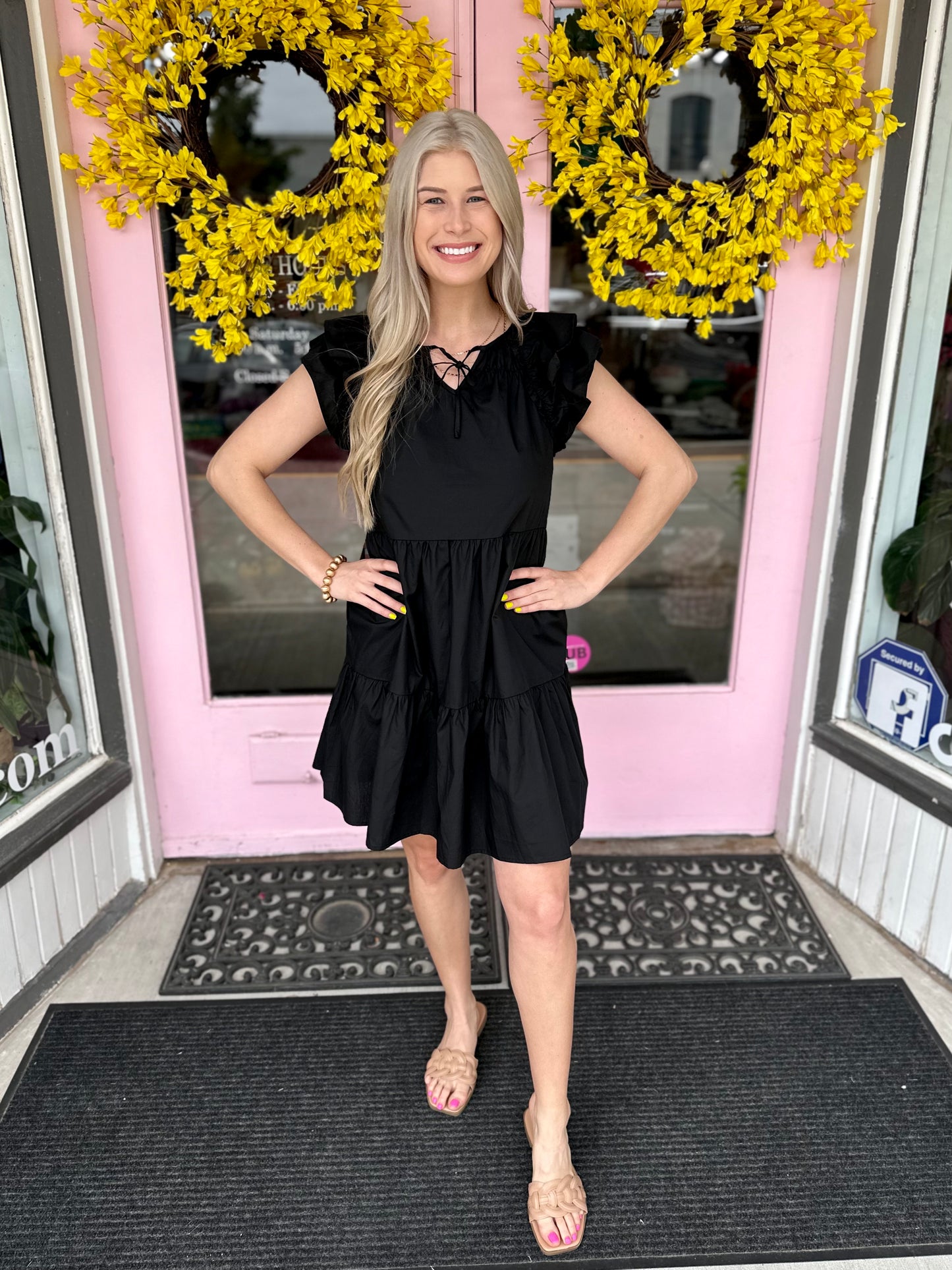 BLACK RUFFLE SLEEVE DRESS