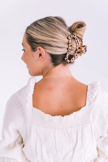 LARGE BLONDE TORTOISE TELETIES OPEN HAIR CLIP